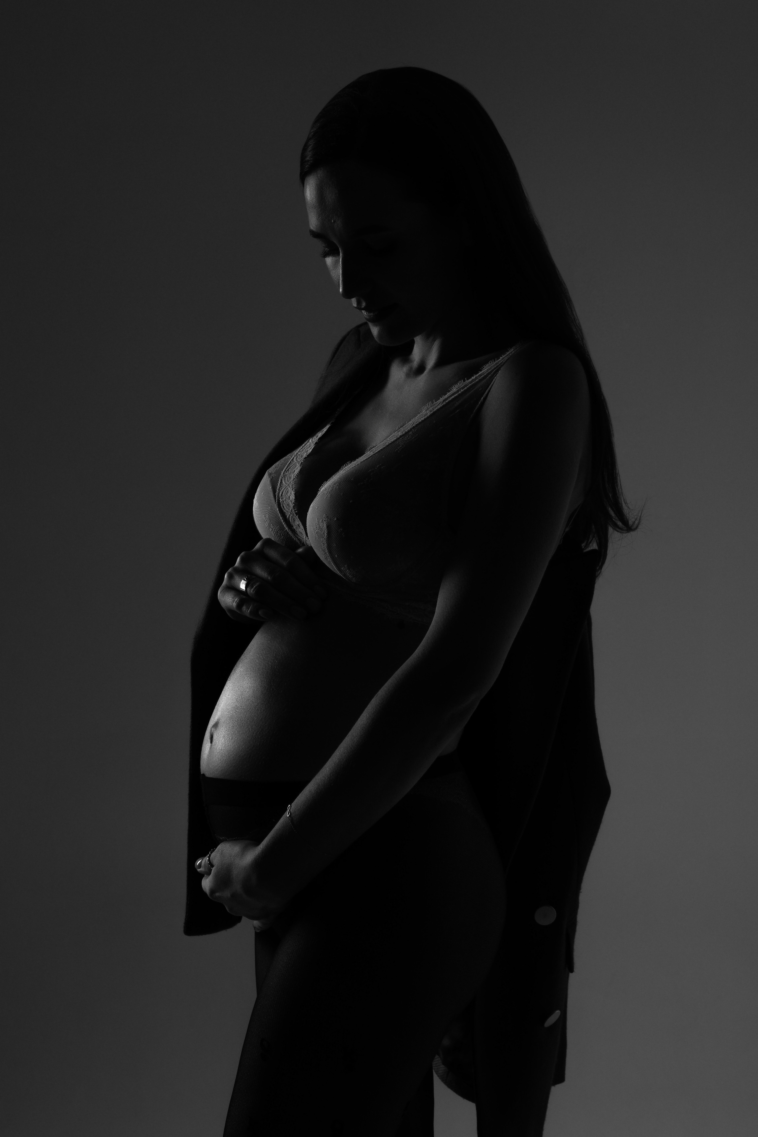 Іра | Зйомка в стилі МІНІМАЛІЗМ. Фотограф Львів Наталія Рінило