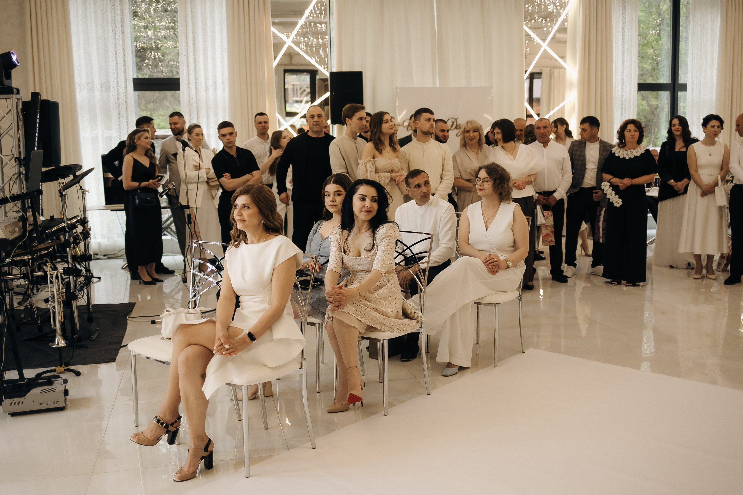 Мокрі плечі. Теплі серця. Фотограф Максим Остапенко | Кам'янець-Подільський | Львів | Київ