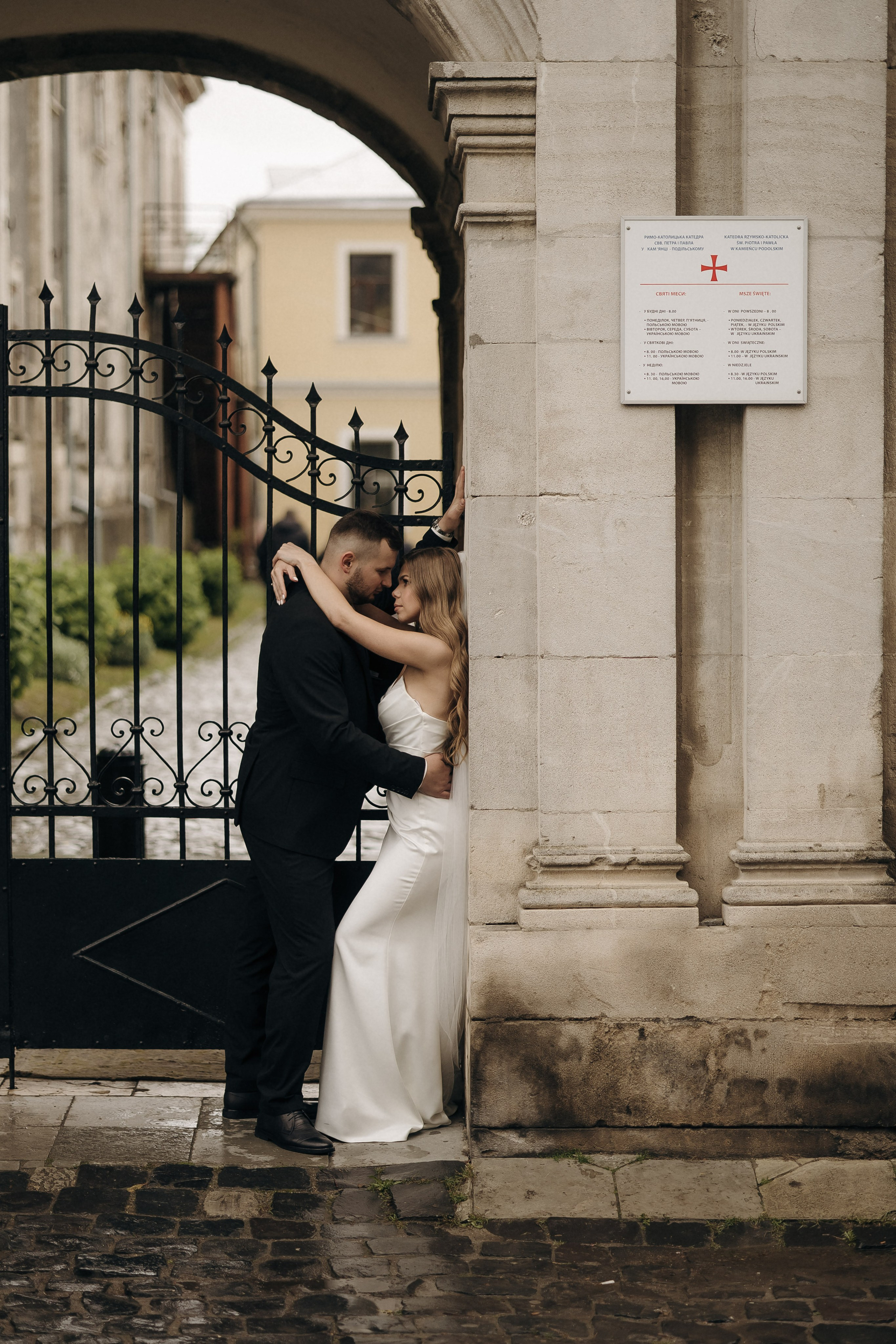 Мокрі плечі. Теплі серця. Фотограф Максим Остапенко | Кам'янець-Подільський | Львів | Київ