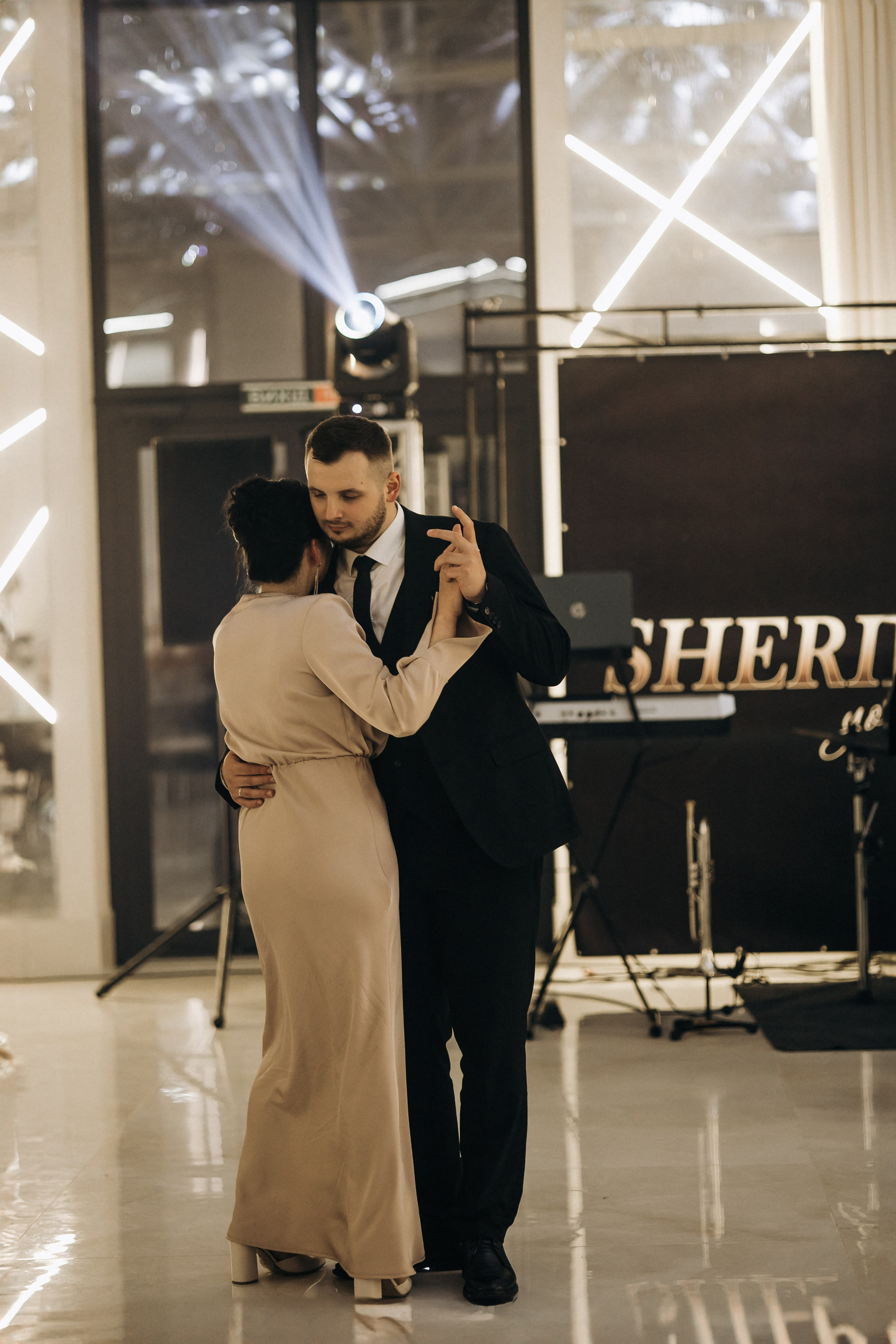 Мокрі плечі. Теплі серця. Фотограф Максим Остапенко | Кам'янець-Подільський | Львів | Київ