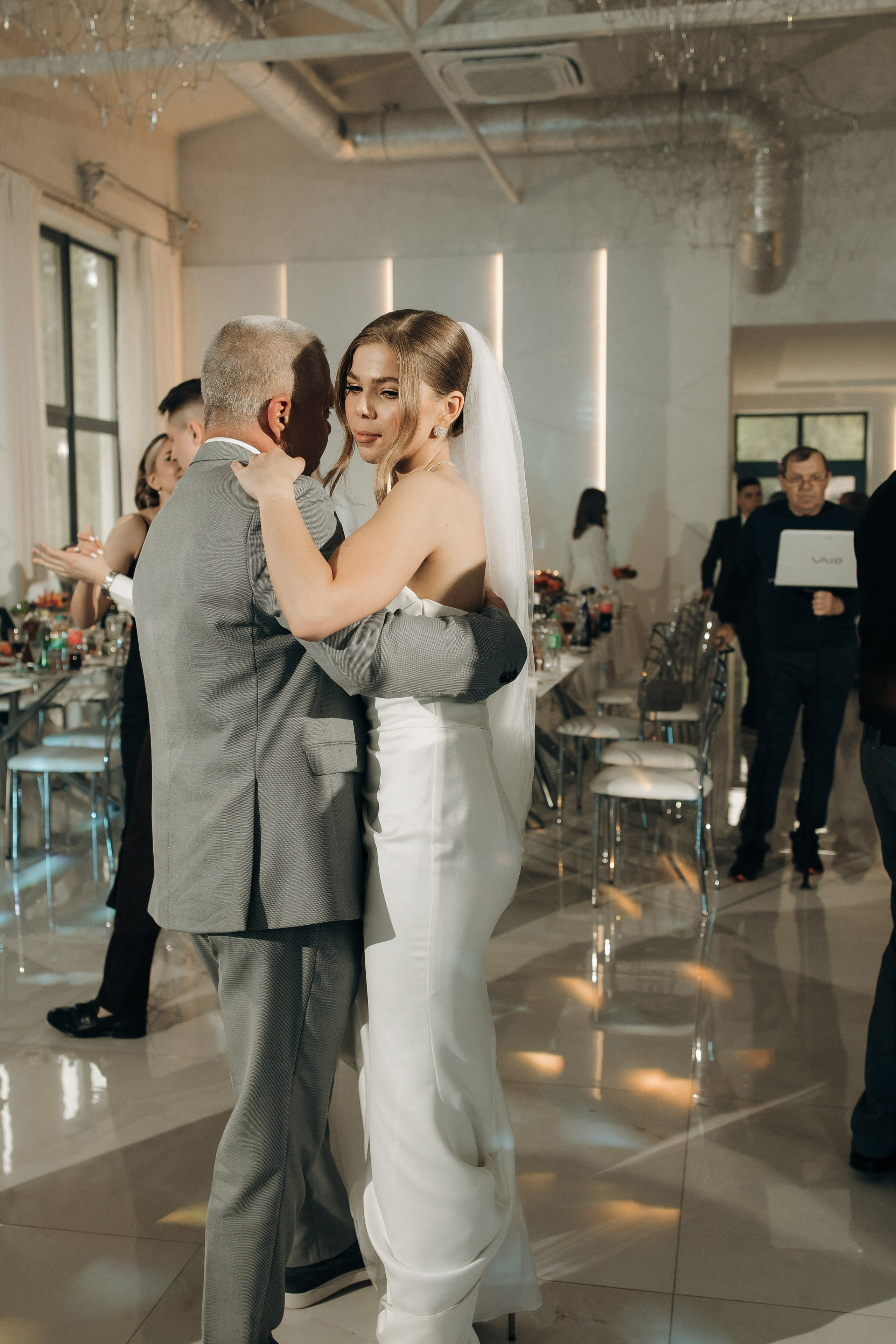 Мокрі плечі. Теплі серця. Фотограф Максим Остапенко | Кам'янець-Подільський | Львів | Київ