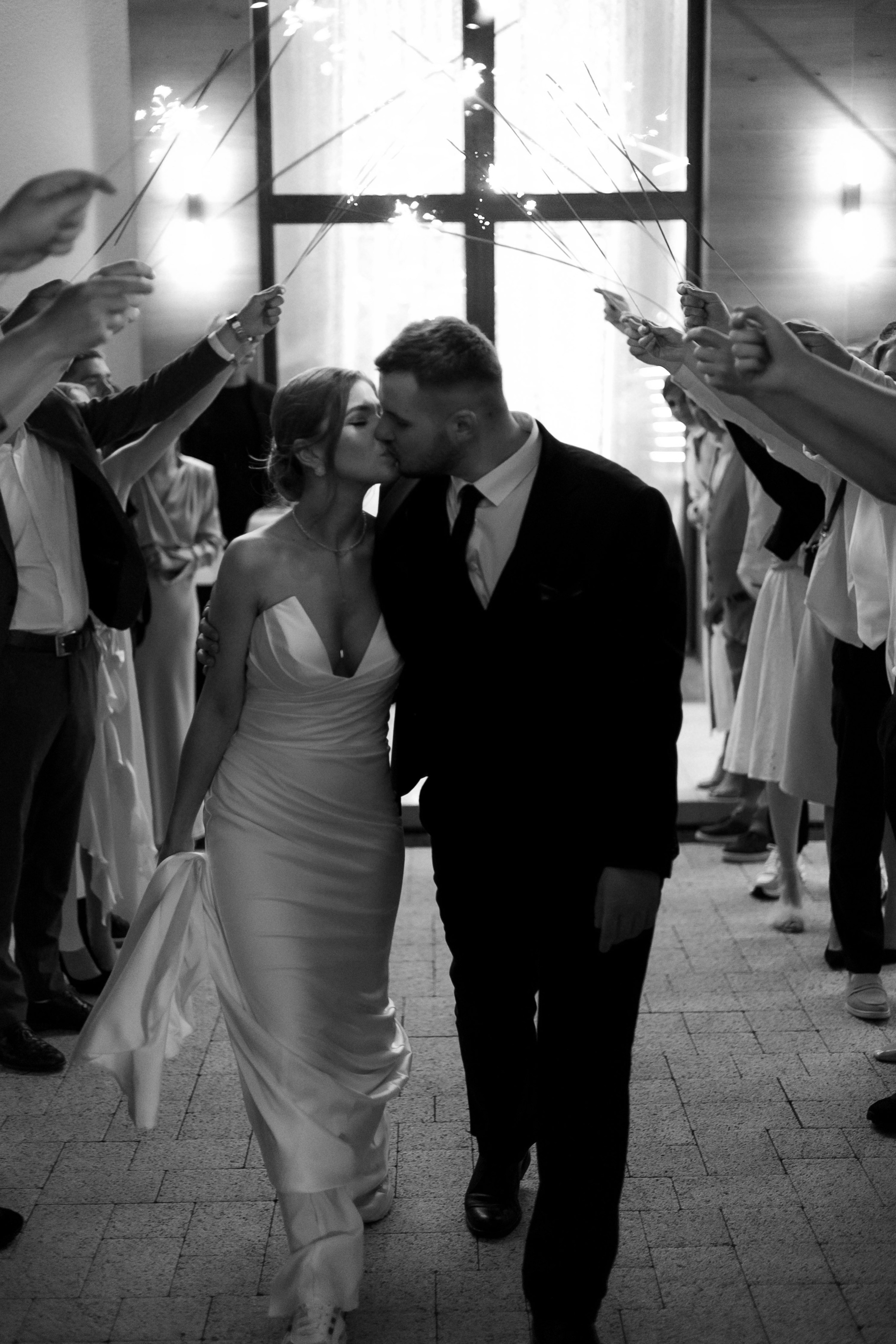 Мокрі плечі. Теплі серця. Фотограф Максим Остапенко | Кам'янець-Подільський | Львів | Київ