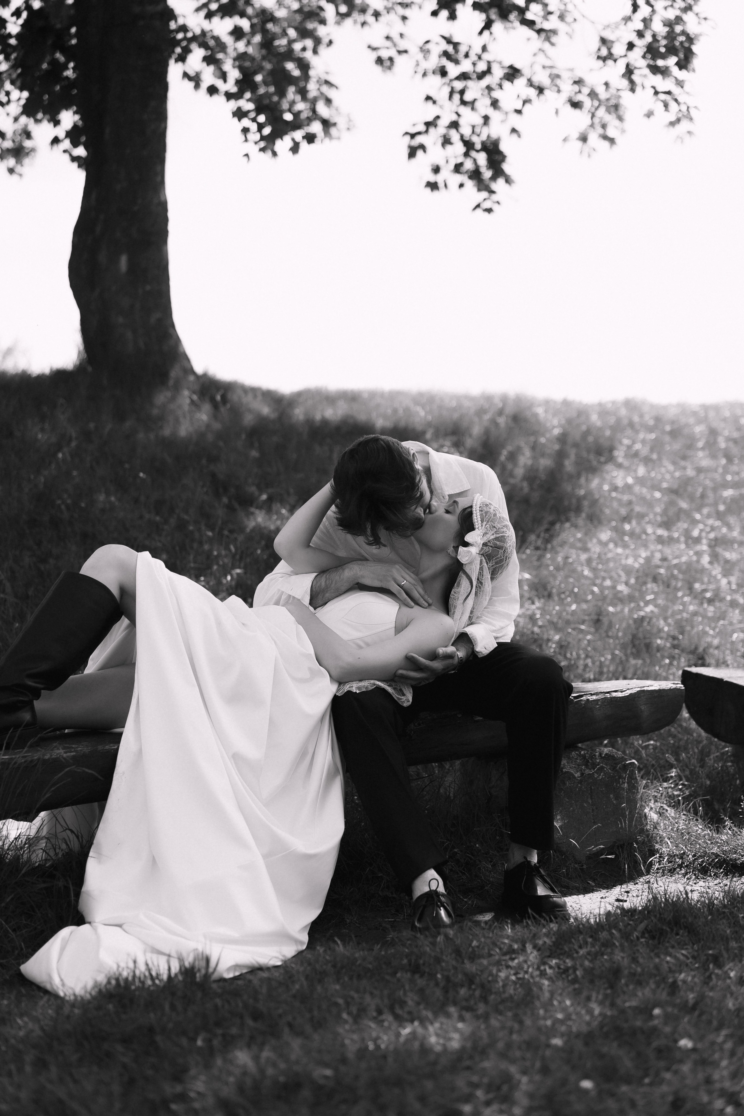 Love by the Castle. Фотограф Максим Остапенко | Кам'янець-Подільський | Львів | Київ