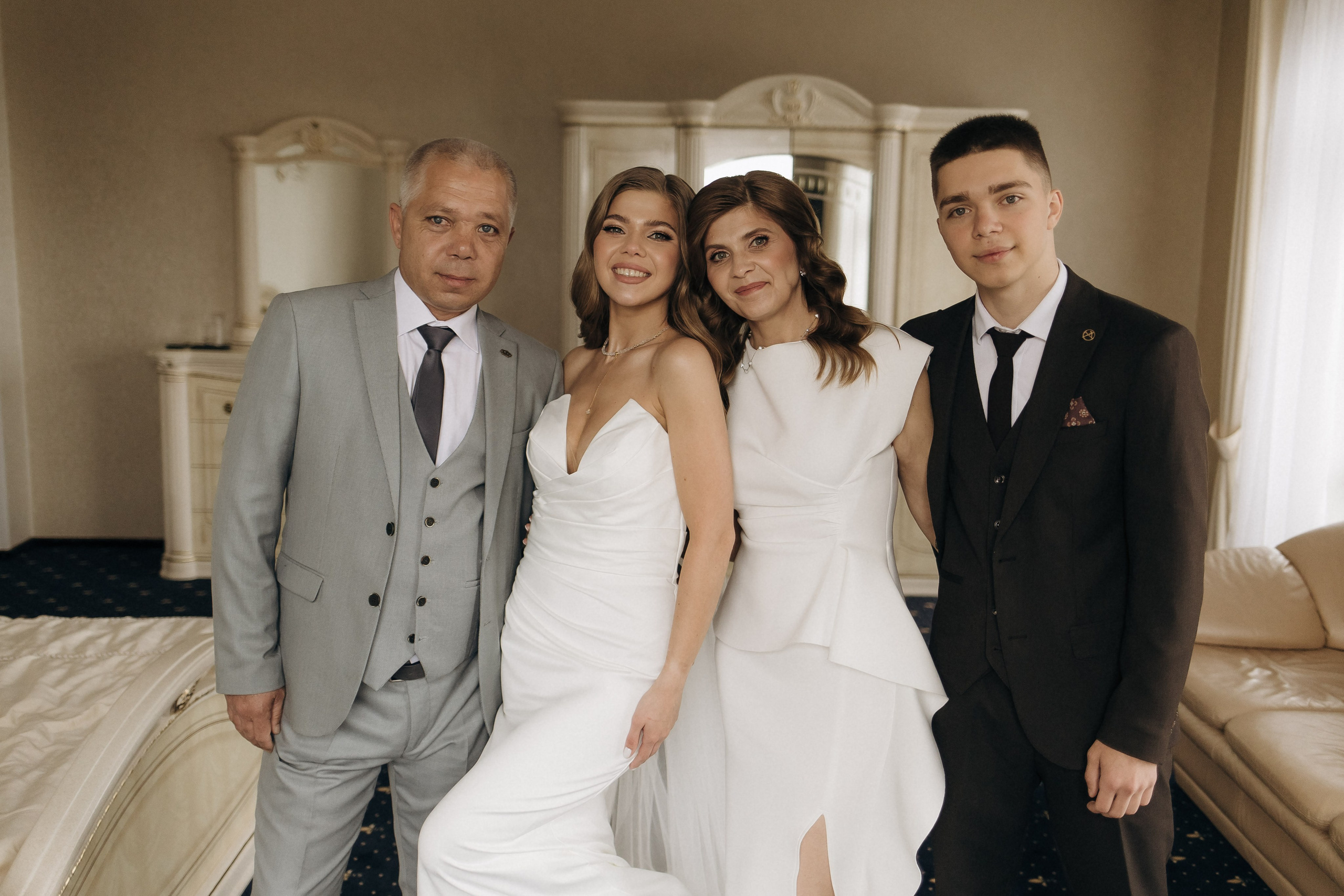 Мокрі плечі. Теплі серця. Фотограф Максим Остапенко | Кам'янець-Подільський | Львів | Київ