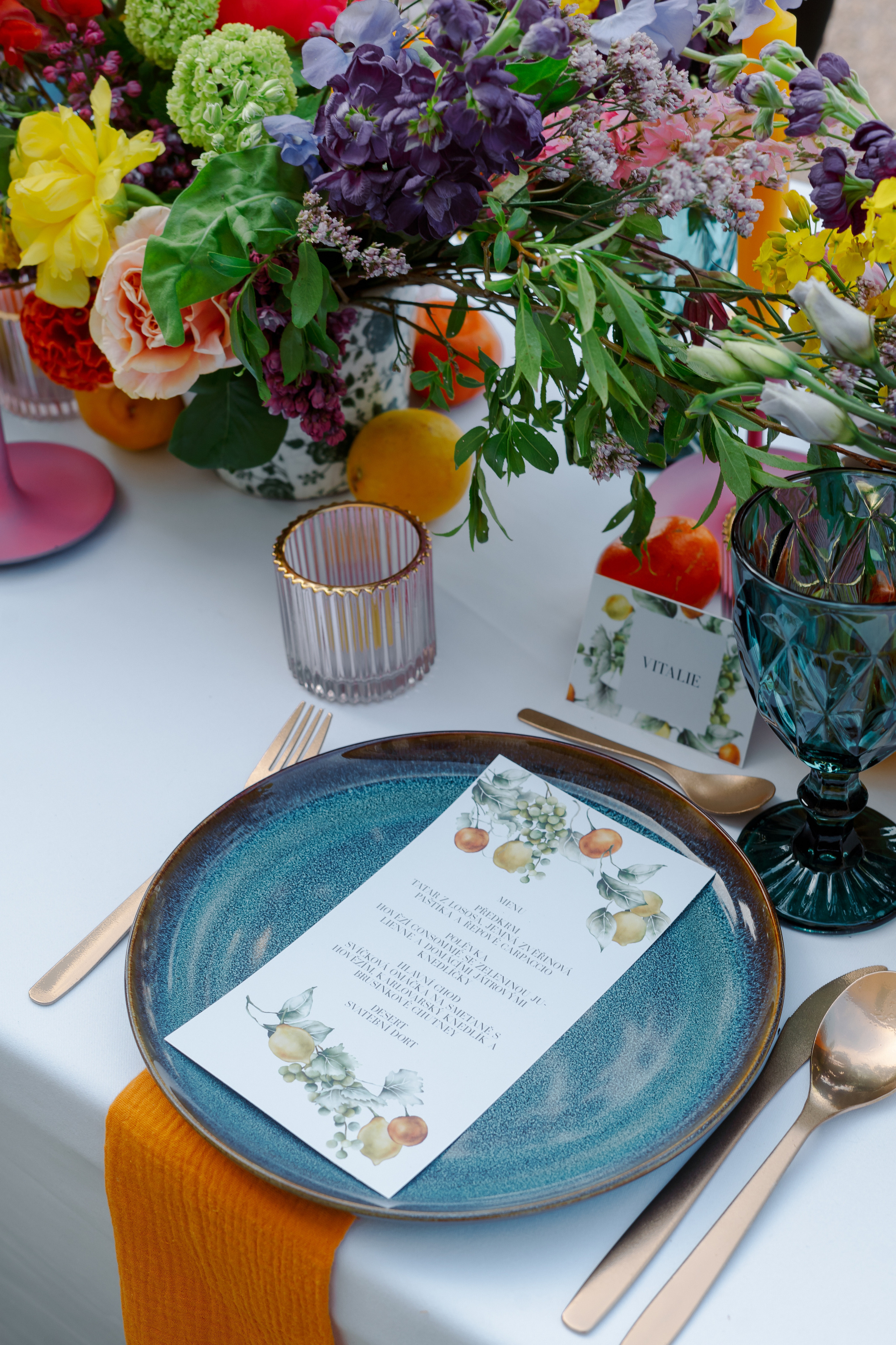 Whispers of Romance - Thomas & Violeta's Wedding. Vitalie Varvarynets — Prague Wedding Photographer