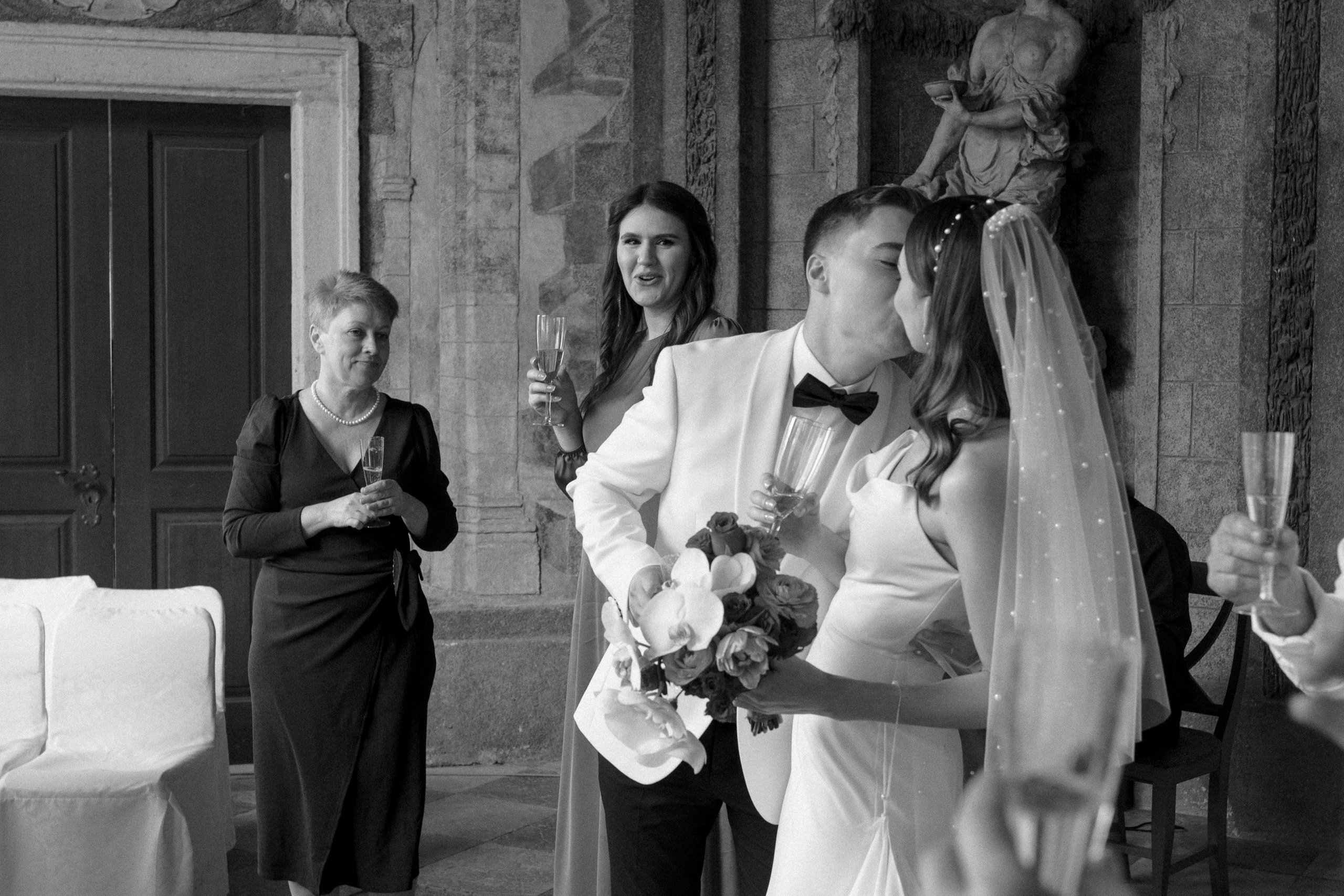 Элегантная свадьба в Праге Максим и Наталья. Vitalie Varvarynets — свадебный фотограф Прага