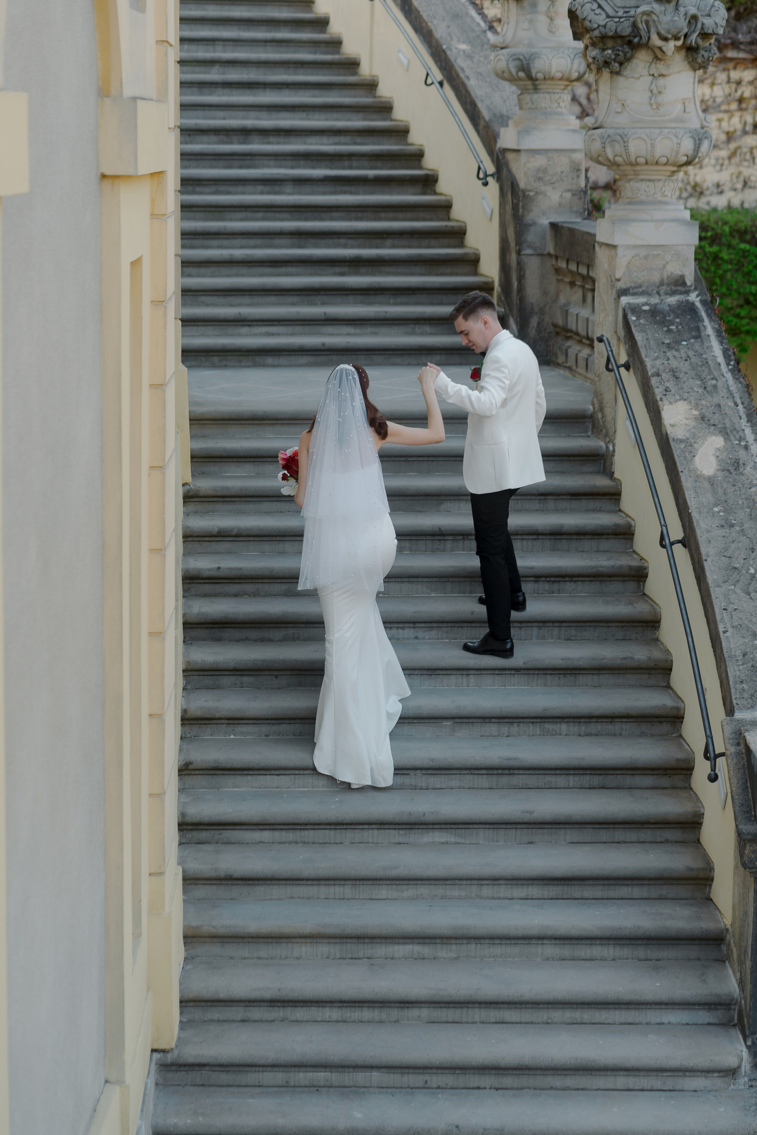 Элегантная свадьба в Праге Максим и Наталья. Vitalie Varvarynets — свадебный фотограф Прага