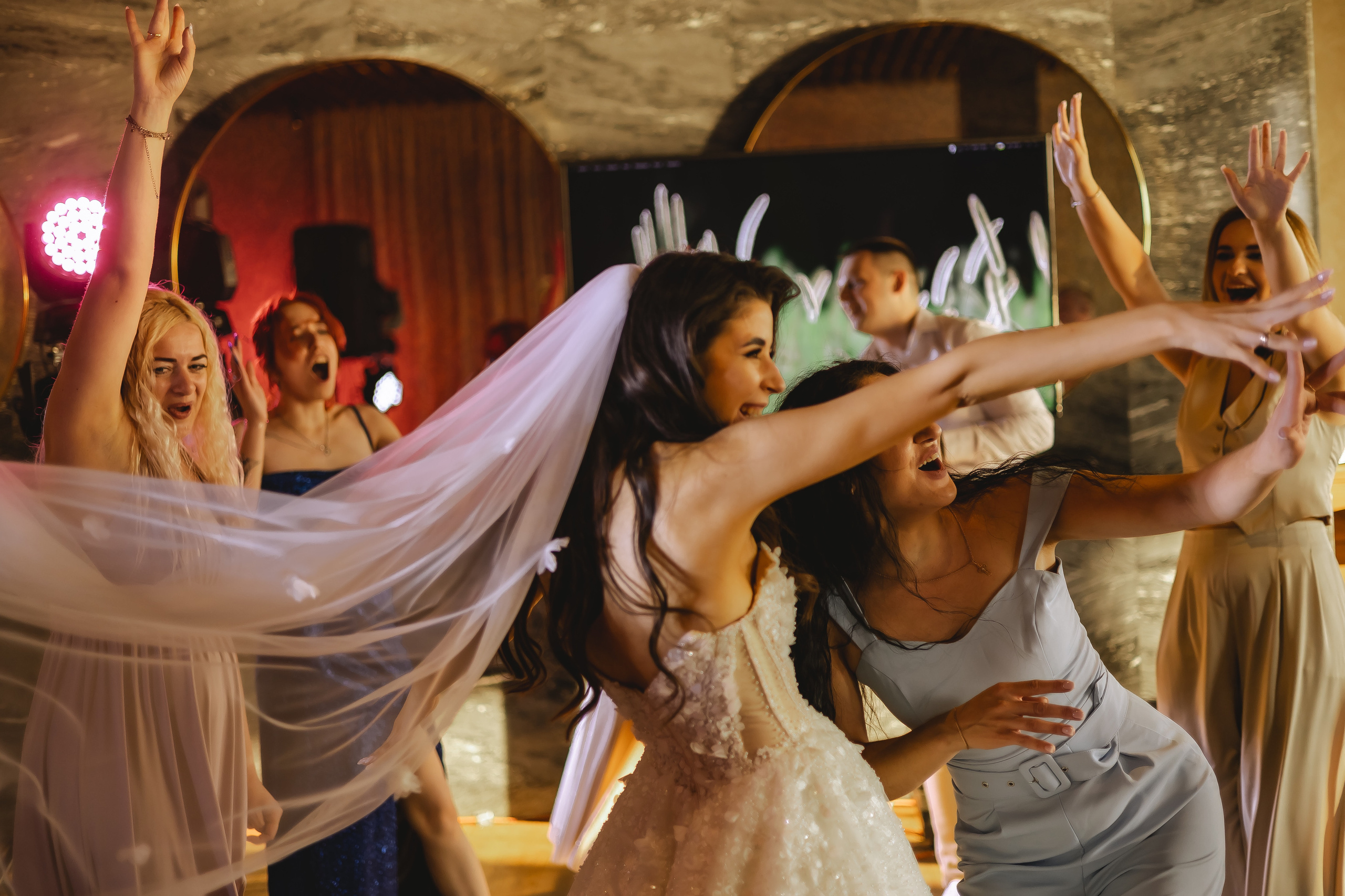 VLADA and NIKITA. Весільний фотограф Таня Федорова та відеограф Олексій Федоров