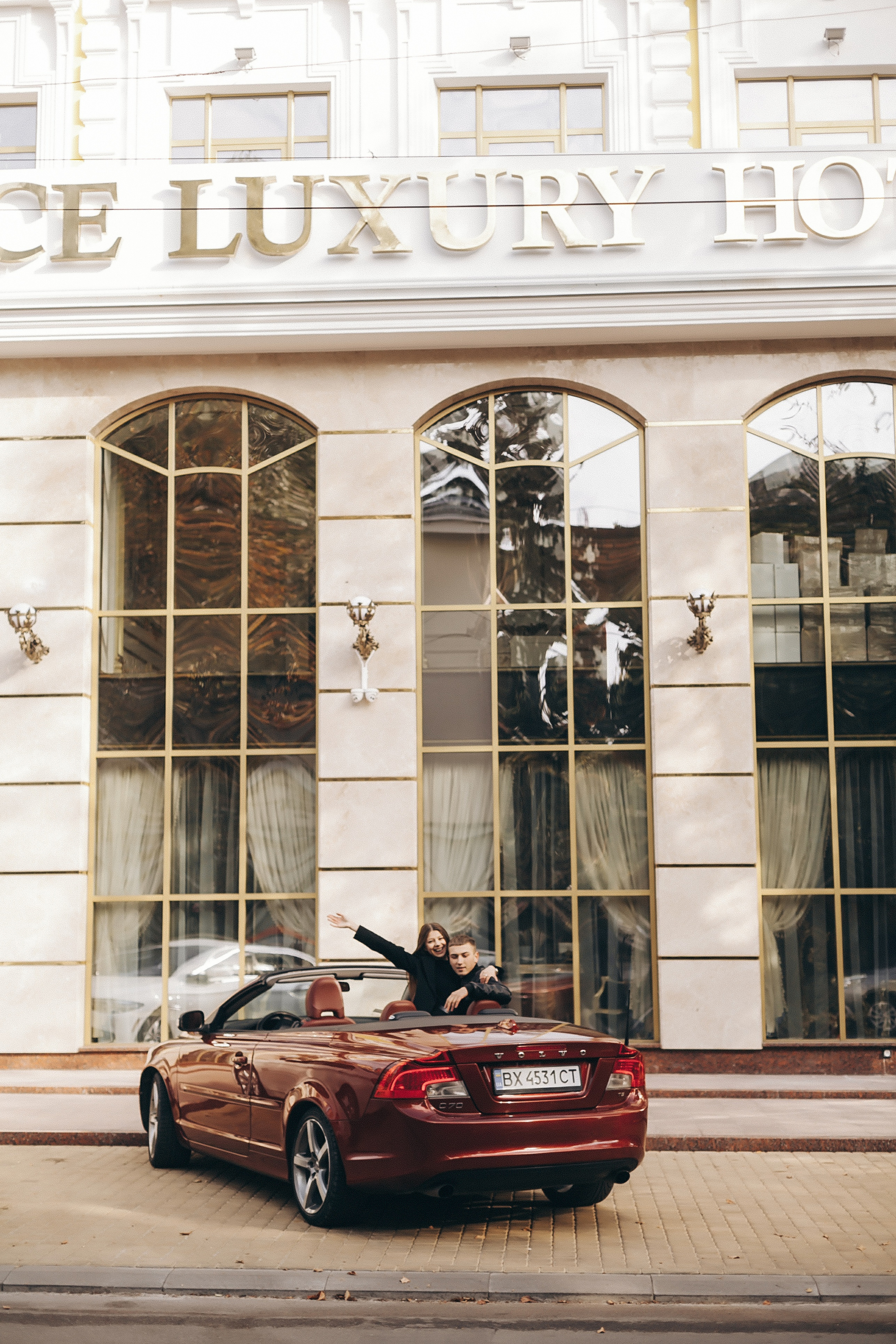 ABOUT US. Весільний фотограф Таня Федорова та відеограф Олексій Федоров