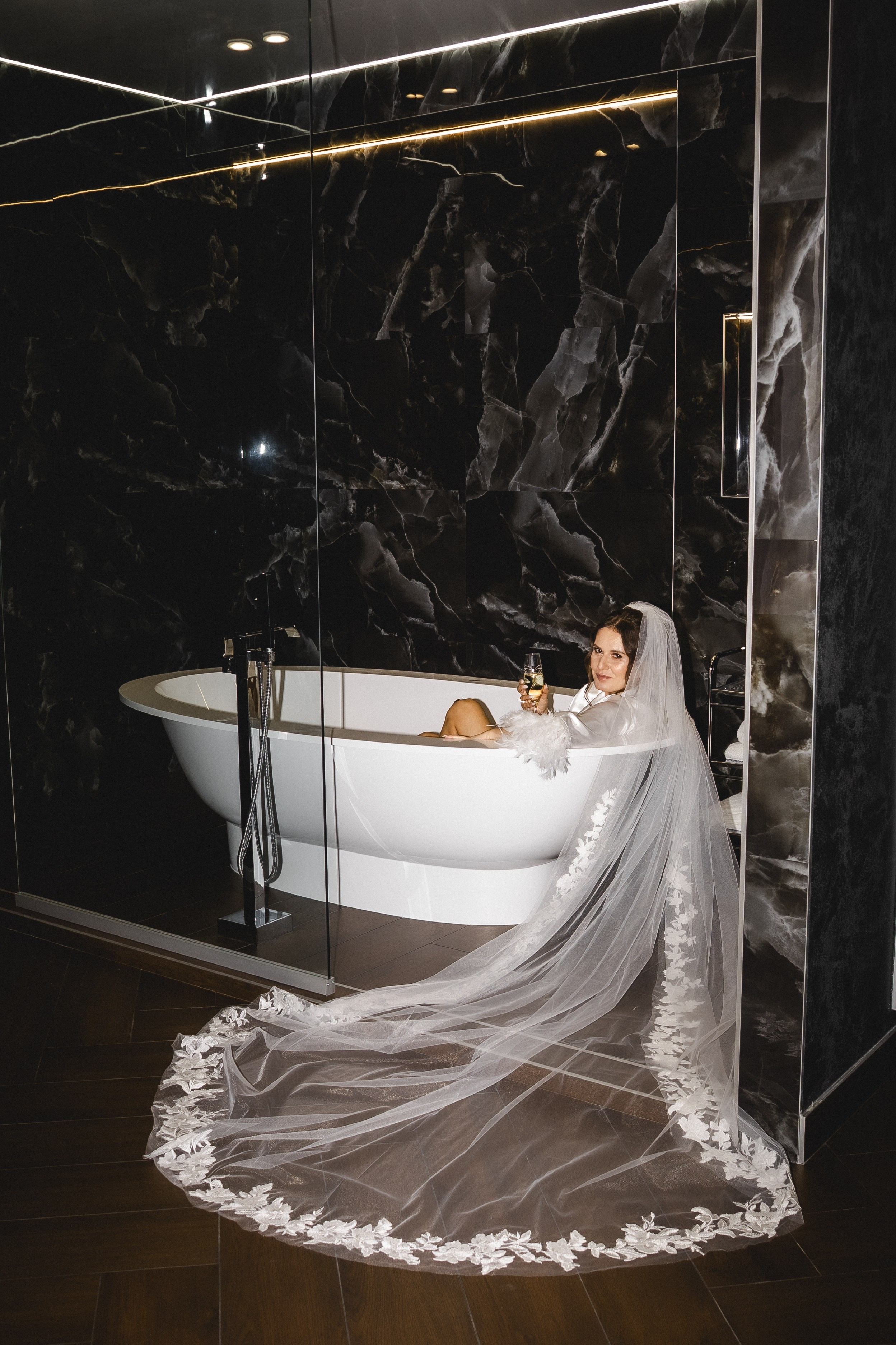 OKSANA and VASYL. Весільний фотограф Таня Федорова та відеограф Олексій Федоров