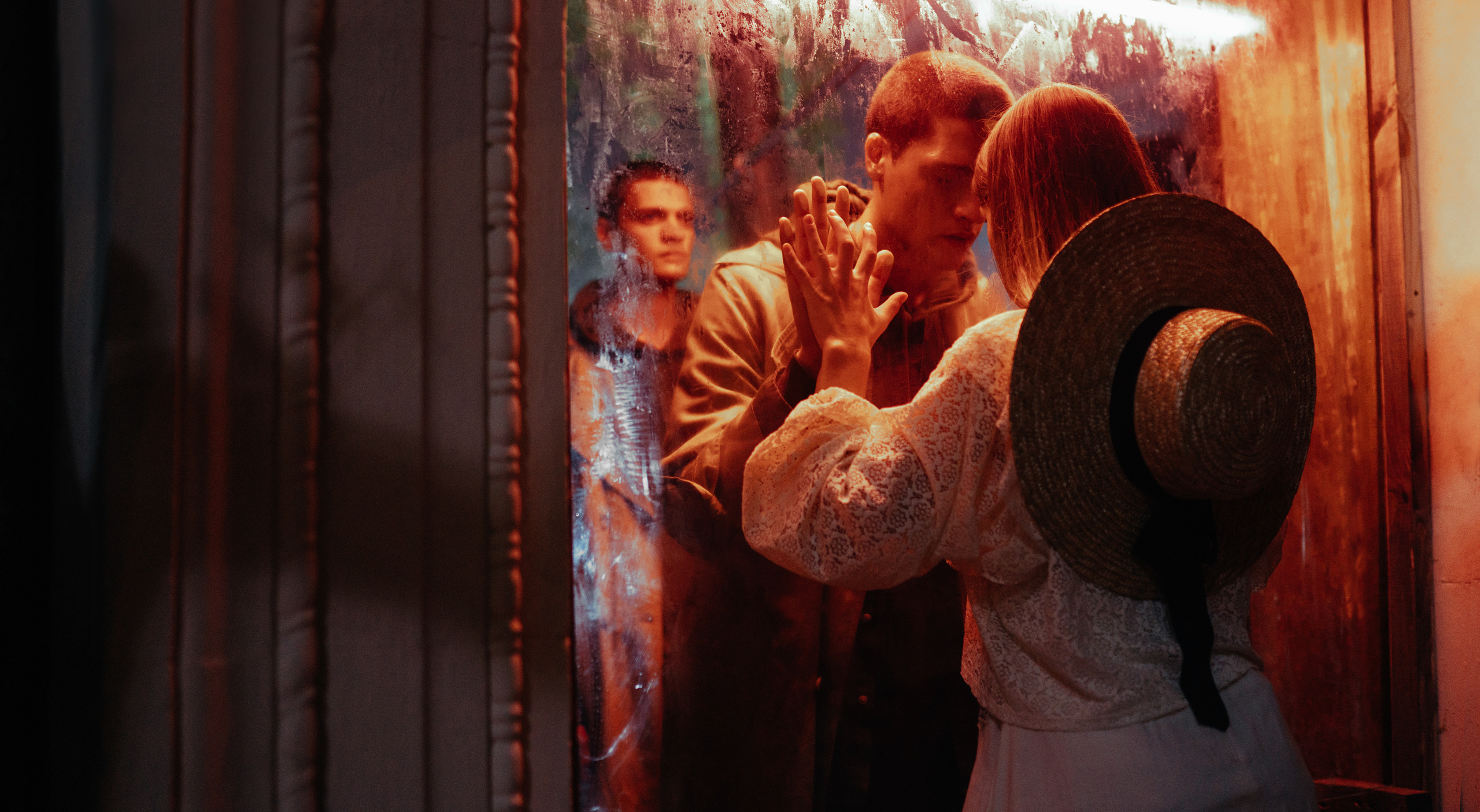 Random. Danya Pryvit | Photographer