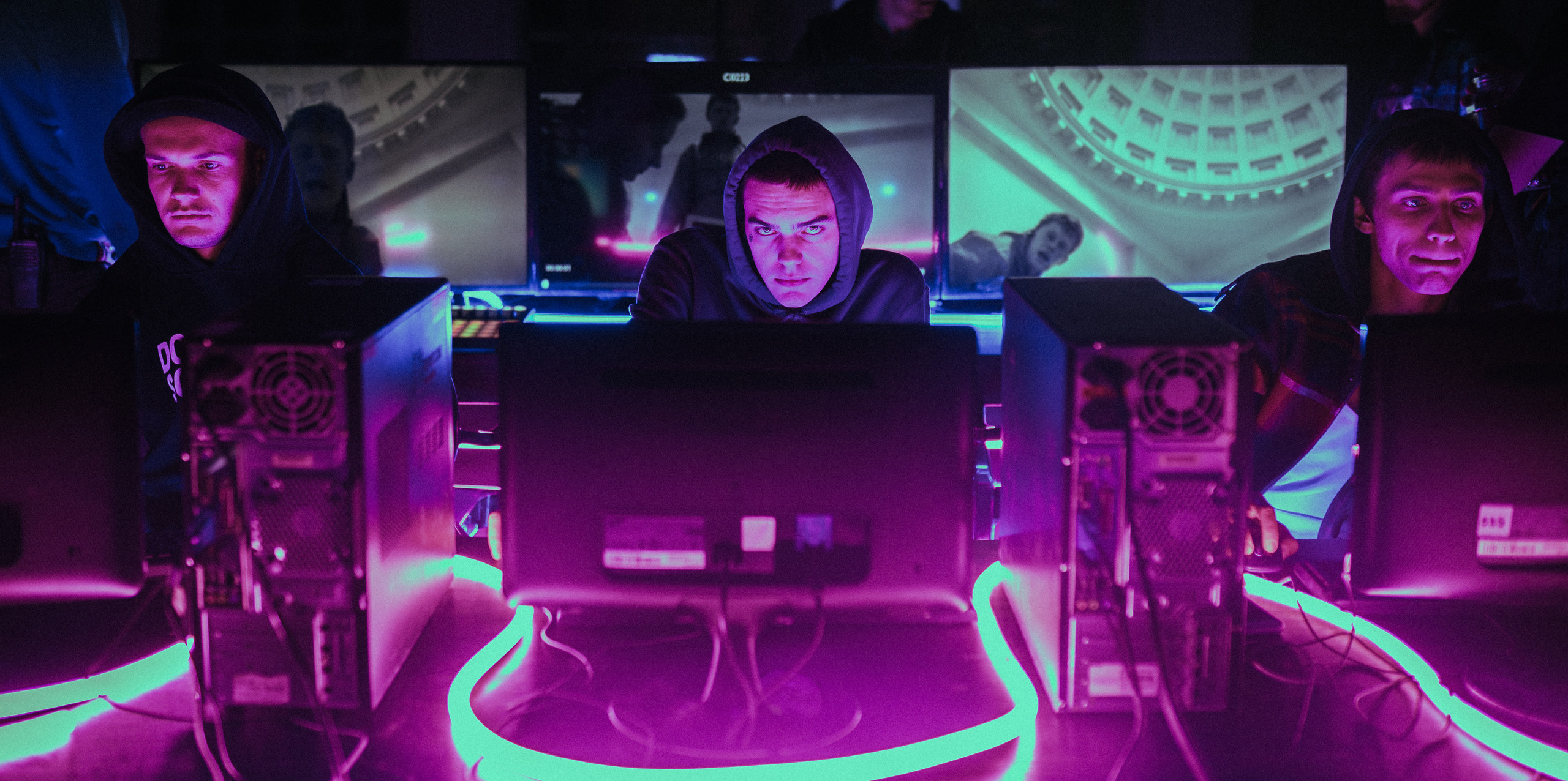 Random. Danya Pryvit | Photographer