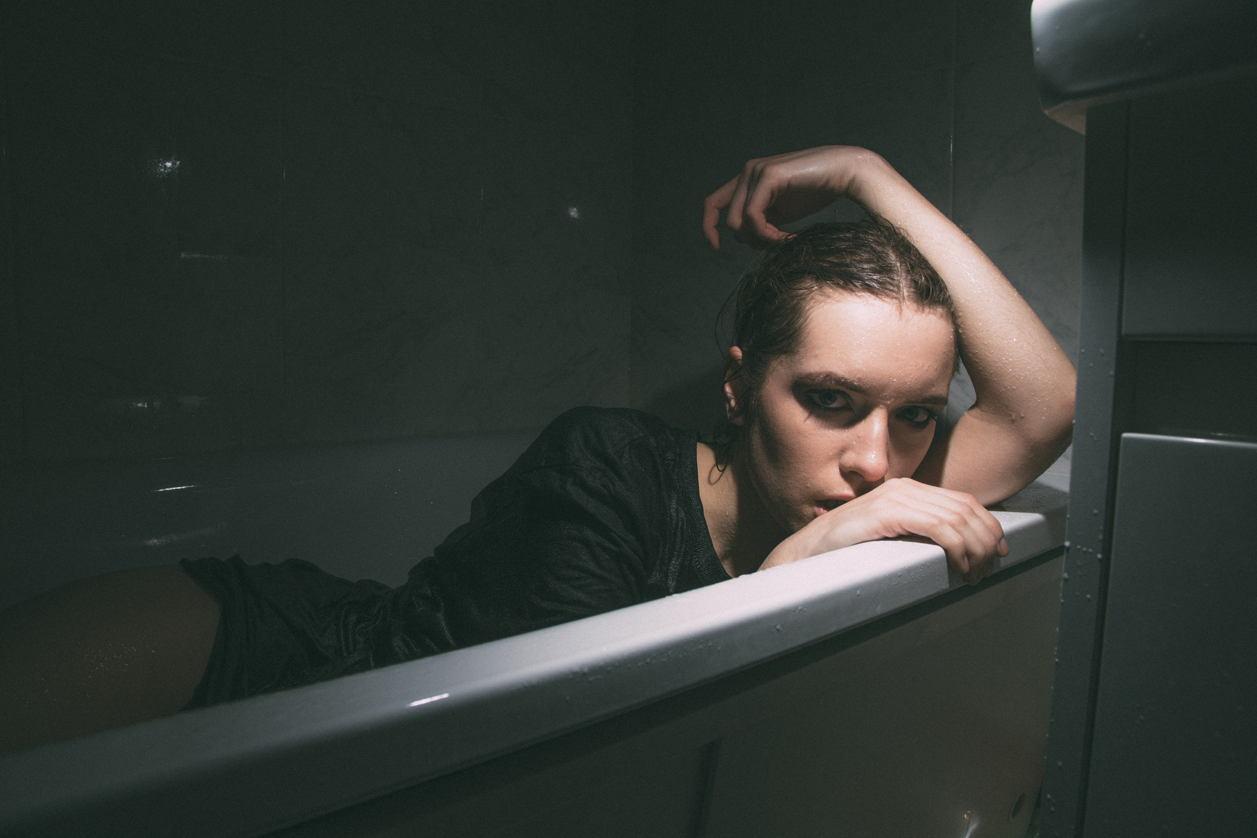 Творча у ванній. Професійне фото і відео по всій Україні