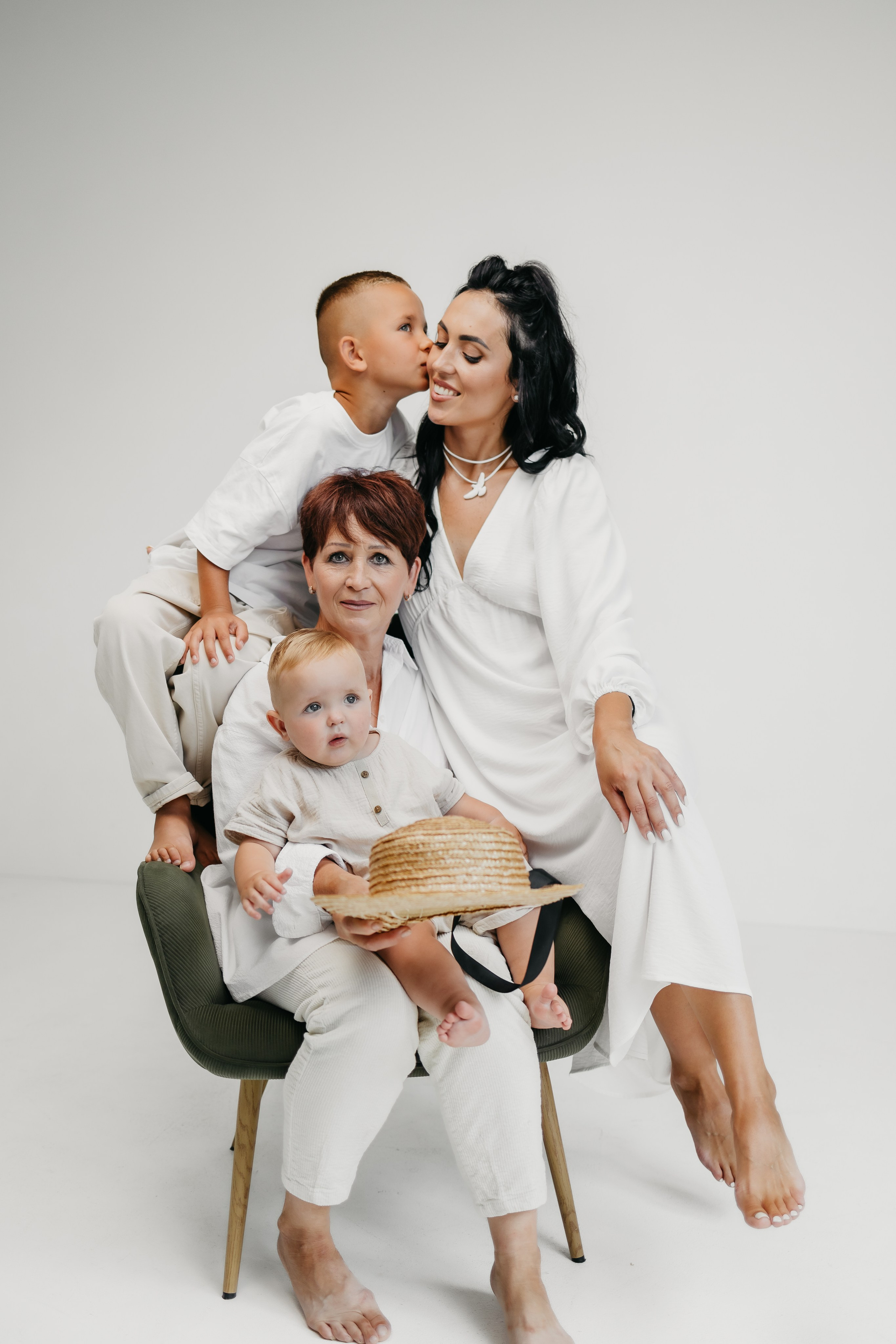 1 рочок. Весільний та сімейний фотограф