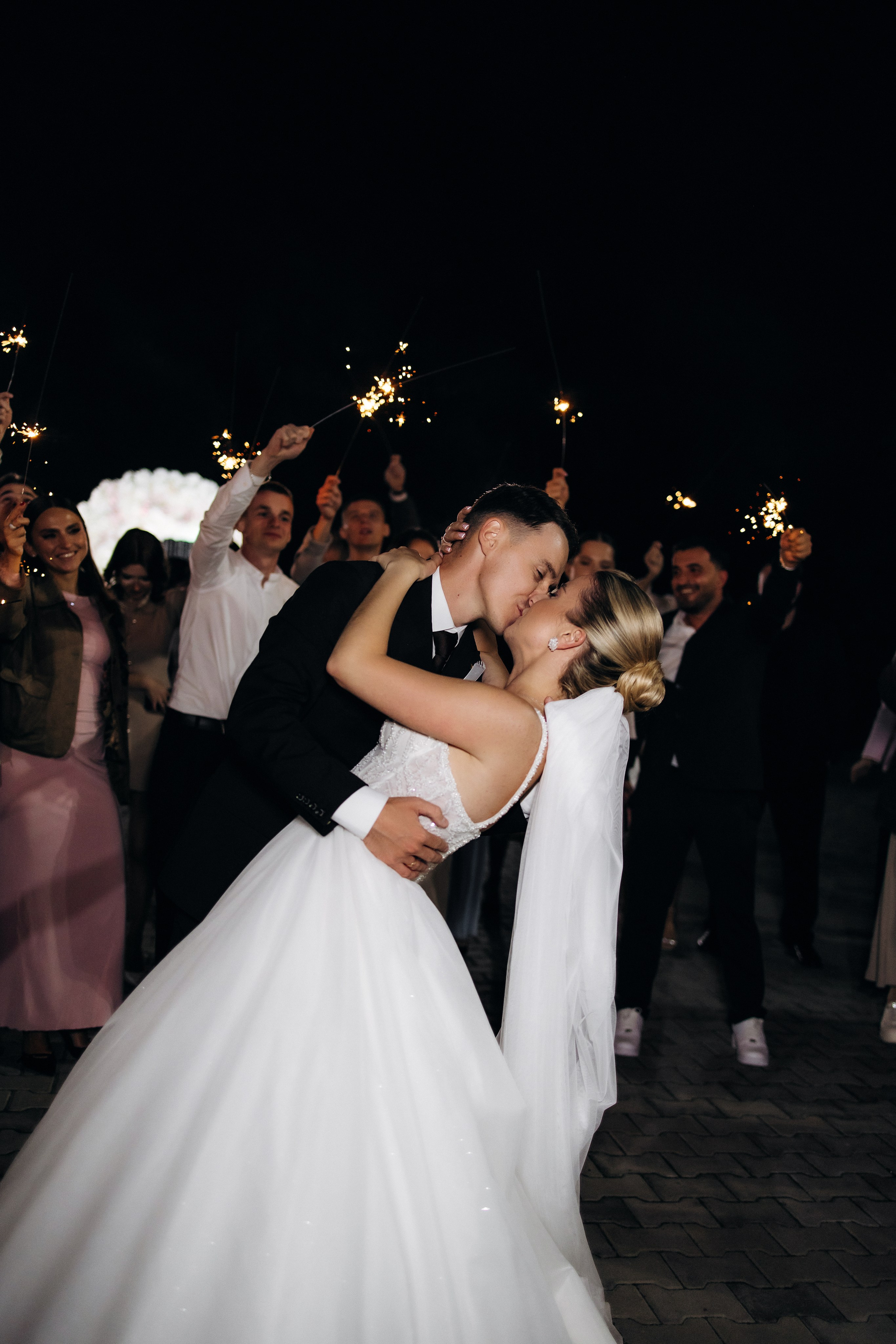 Яна та Саша. Весільний та сімейний фотограф