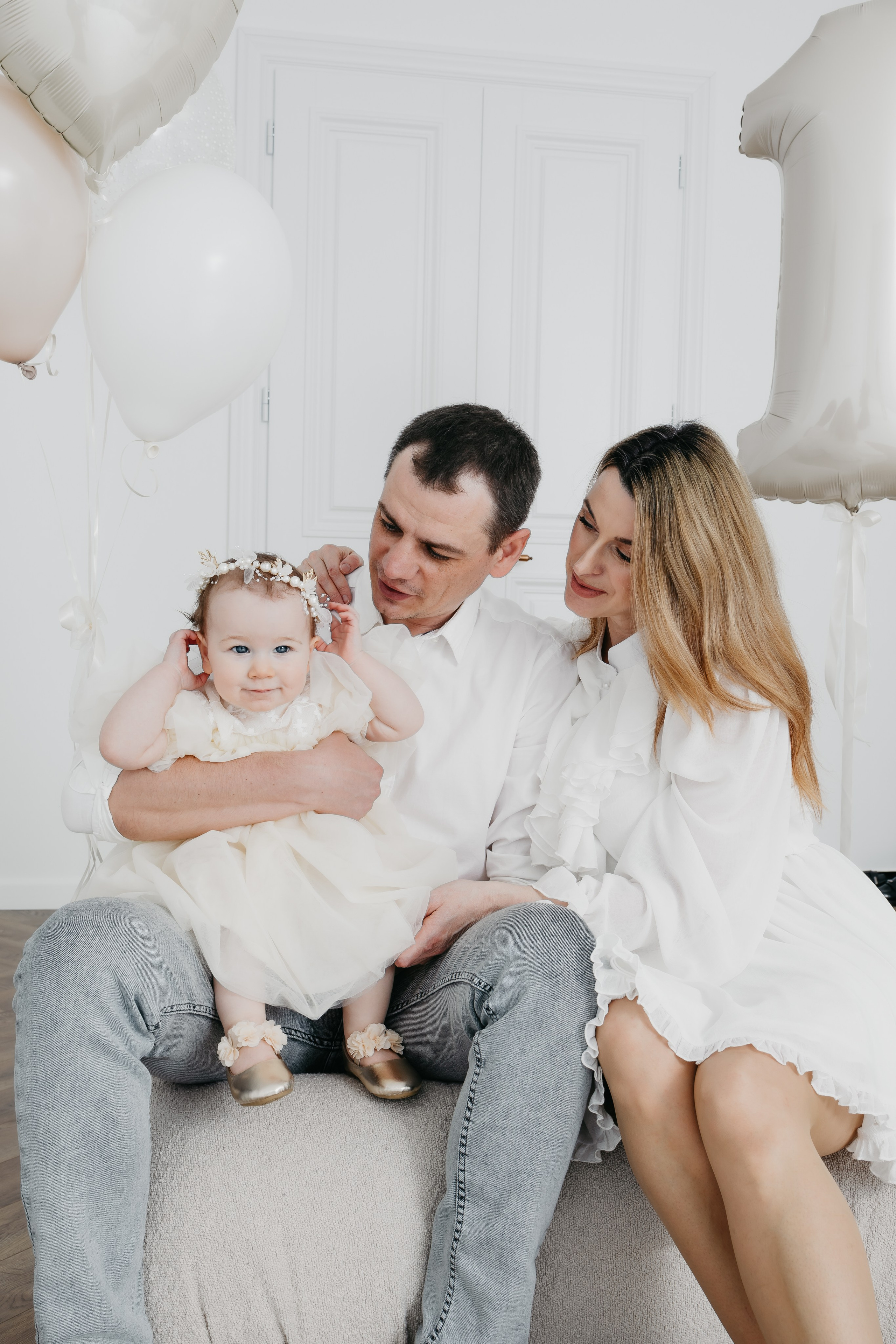 Ева 1 рік. Весільний та сімейний фотограф