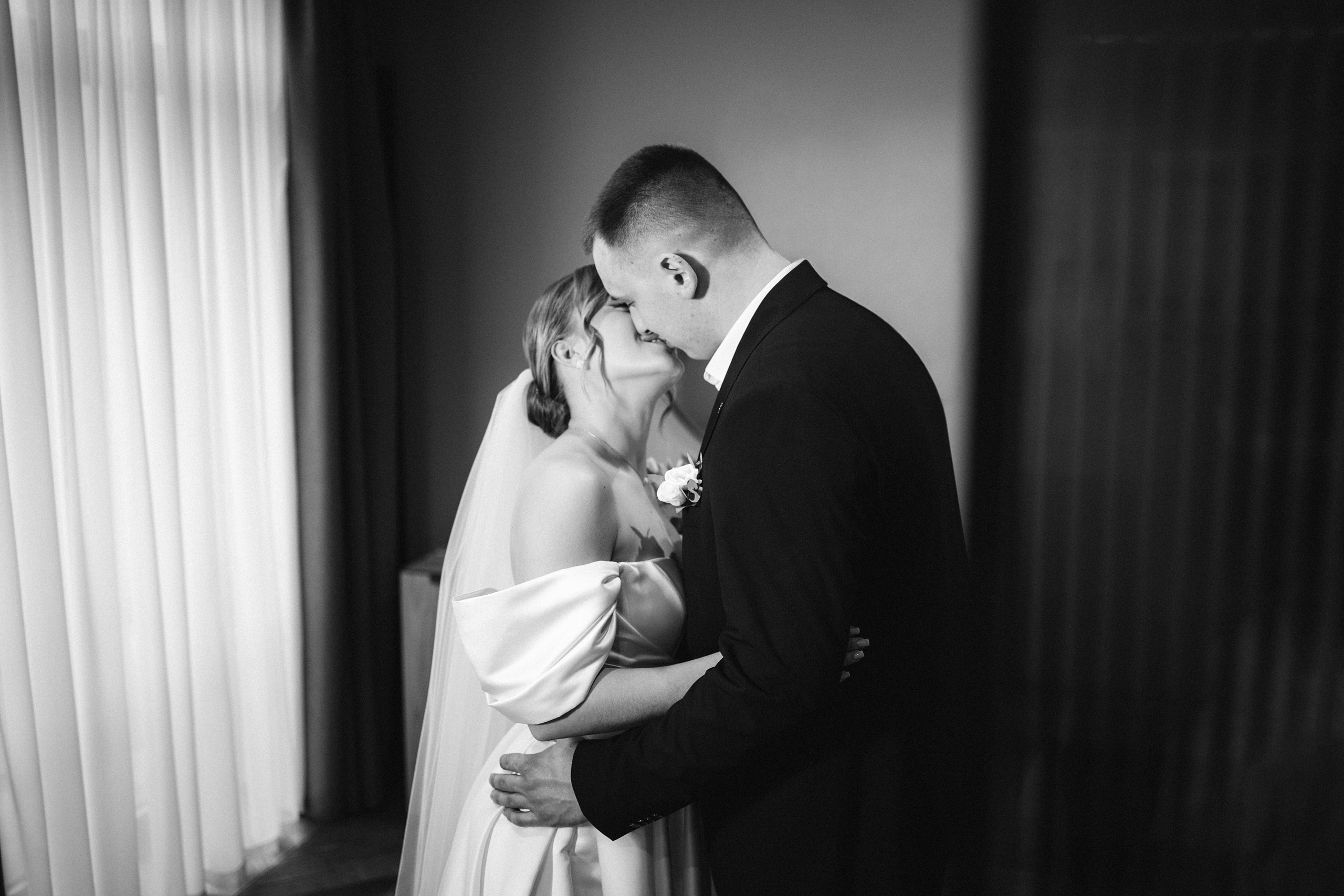 Олена та Олександр. Весільний та сімейний фотограф