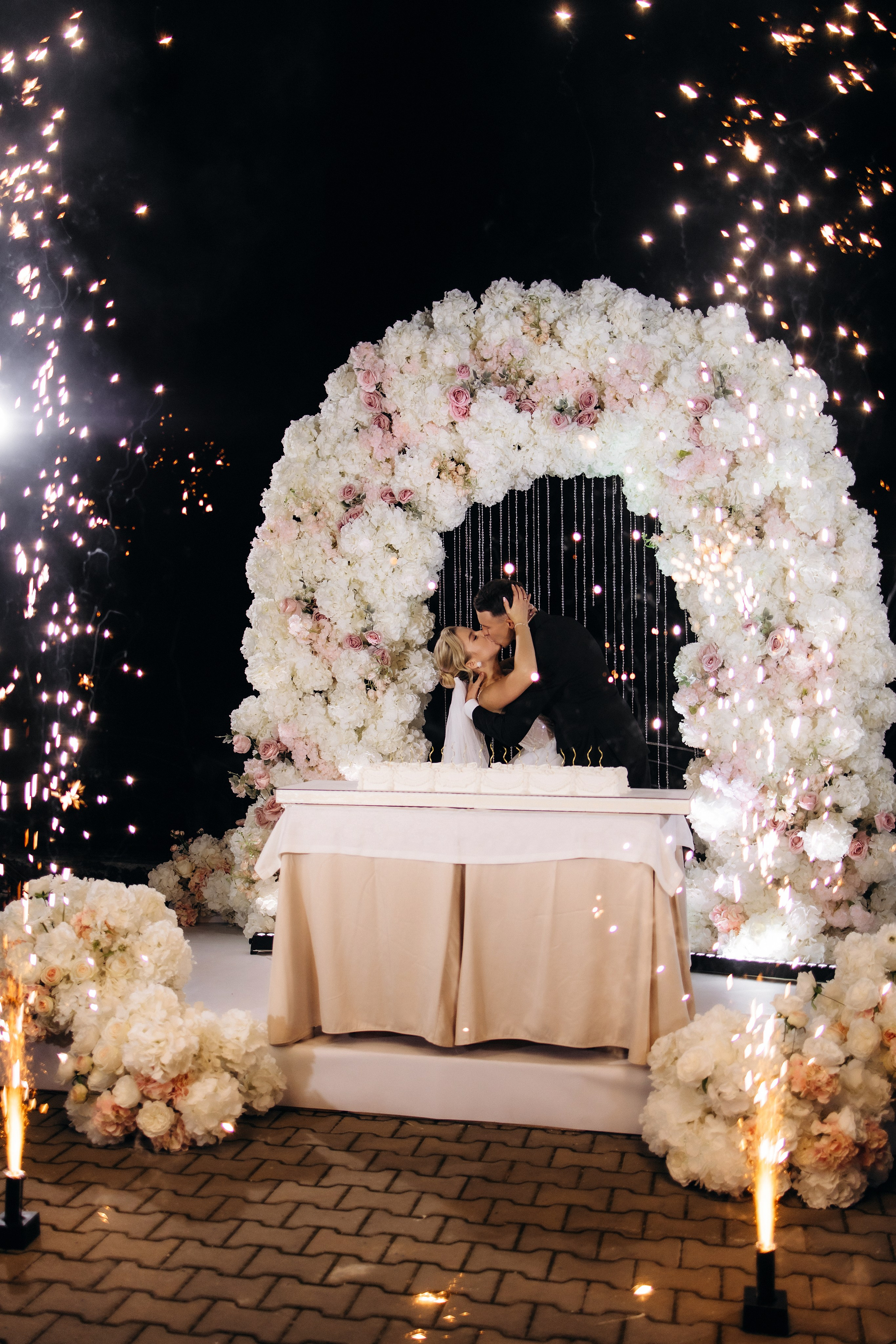 Яна та Саша. Весільний та сімейний фотограф