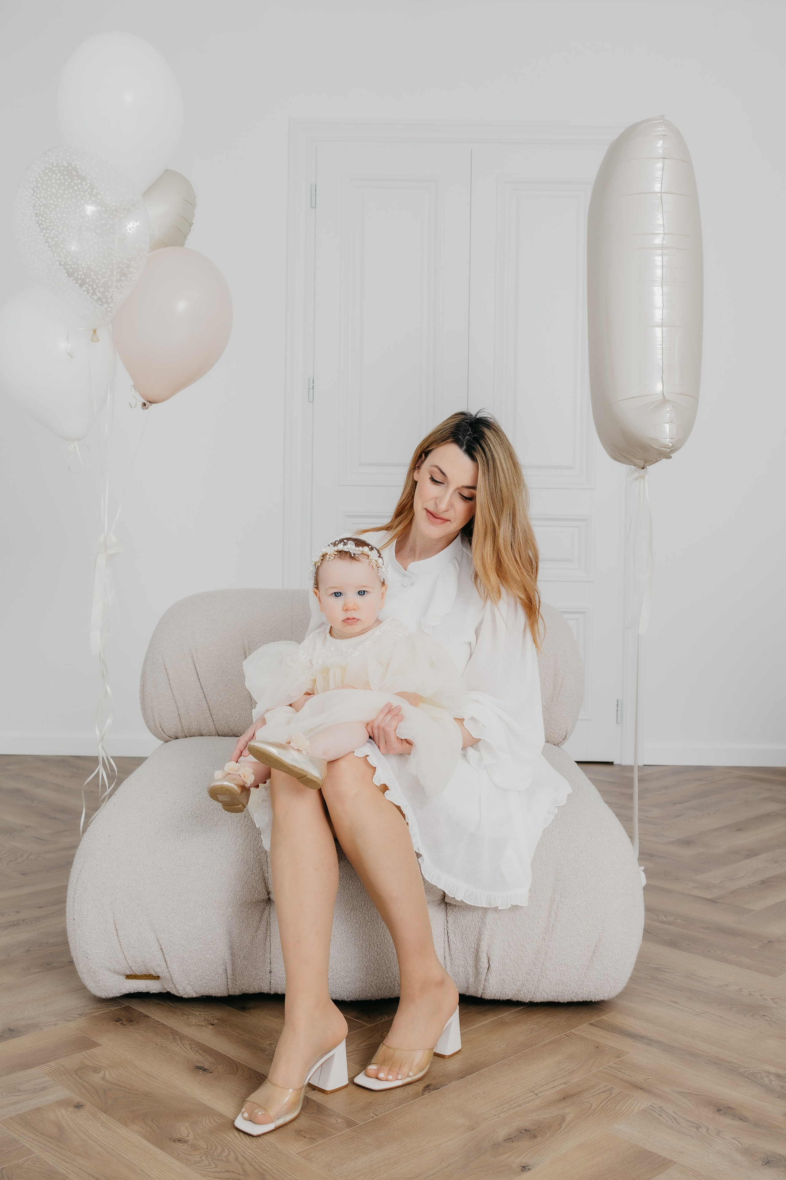 Ева 1 рік. Весільний та сімейний фотограф