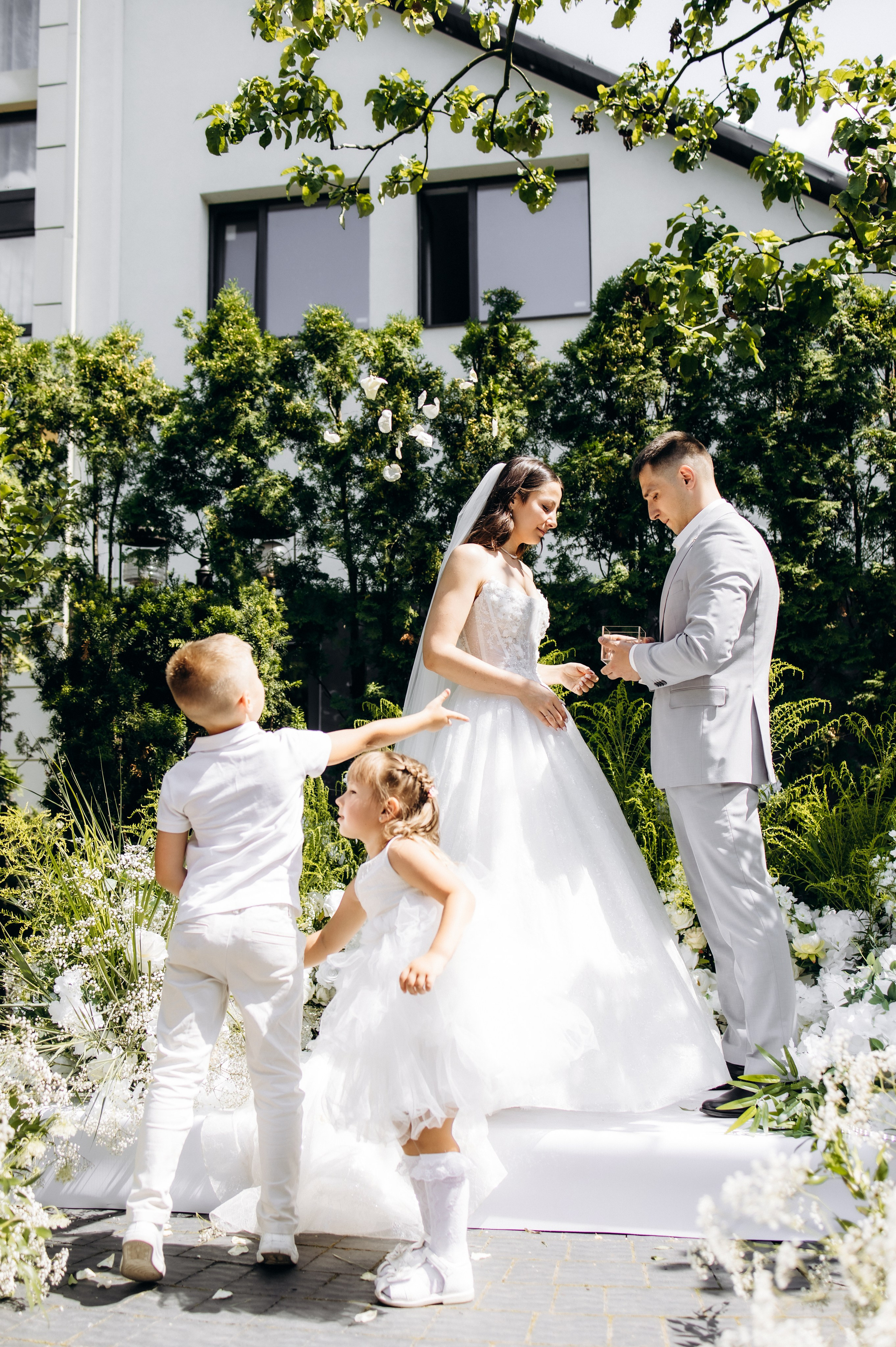 Олеся та Вадим. Весільний та сімейний фотограф