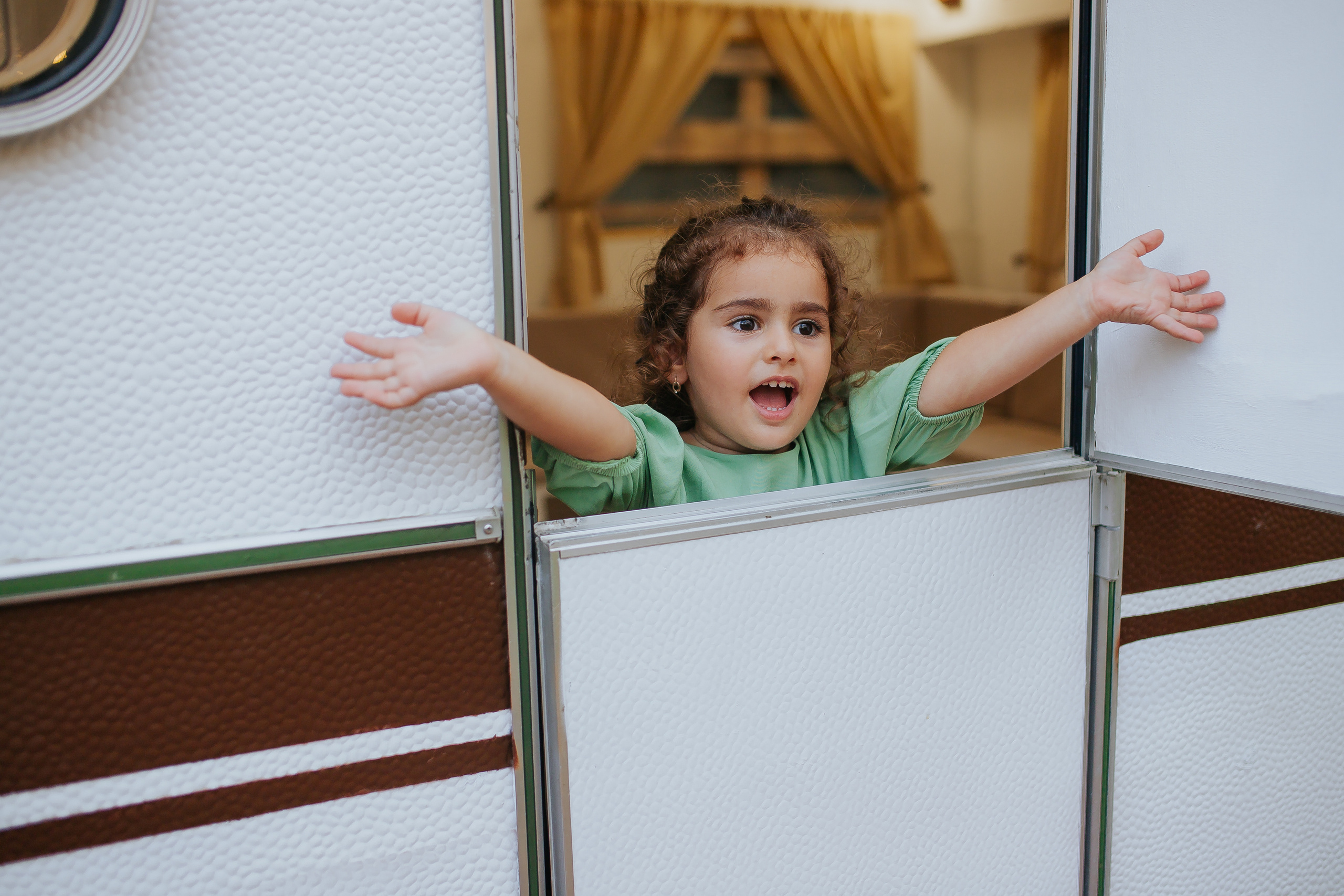 Сімейна фотосесфія в кемпінгу. Photographer ANNA PRUS