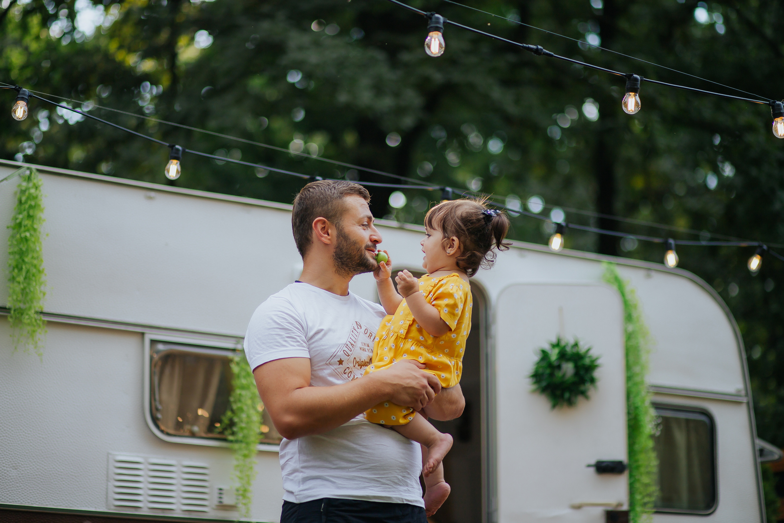 Сімейна фотосесфія в кемпінгу. Photographer ANNA PRUS