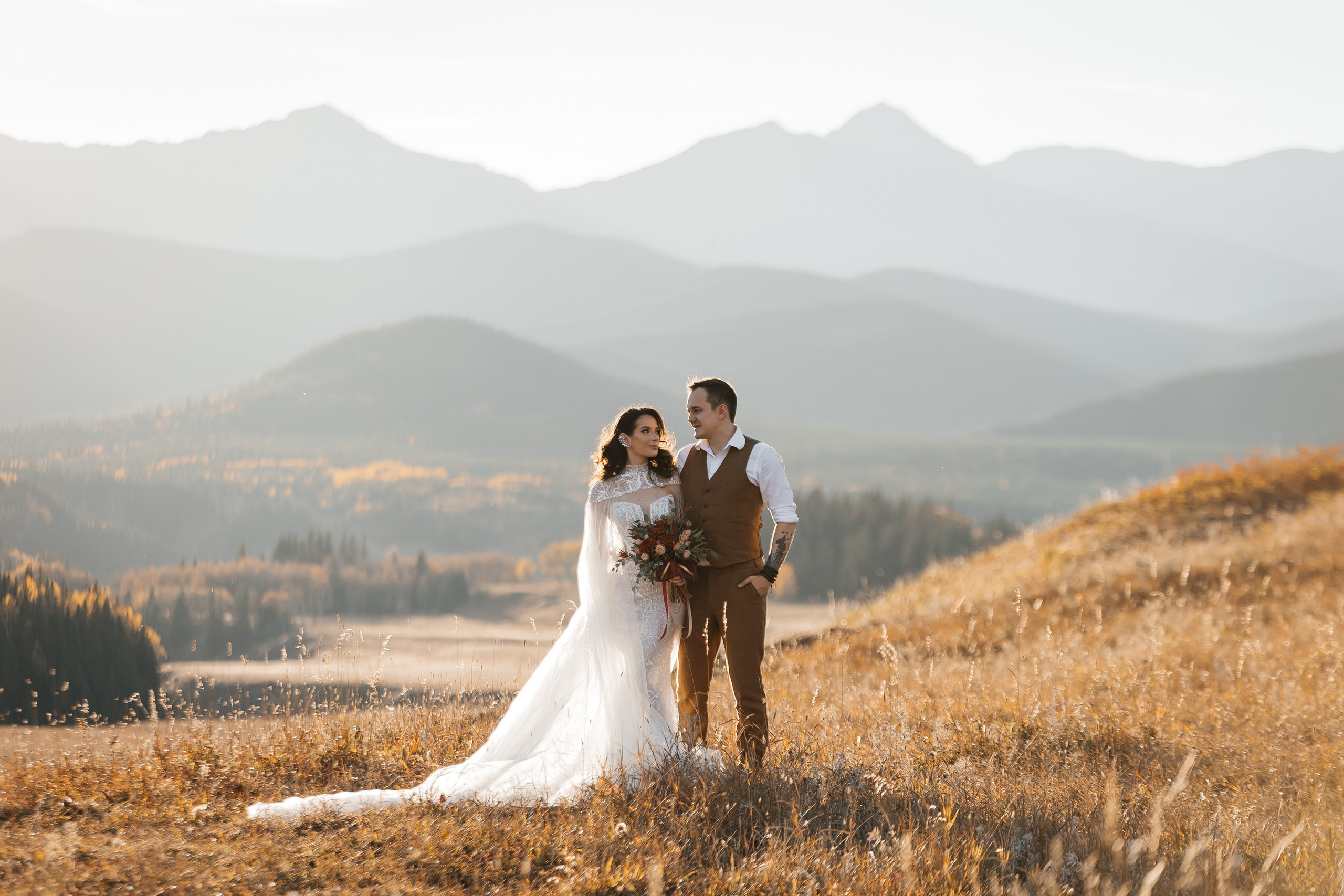 Top 7 Best Photoshoot Locations in Banff and Canmore for Families, Engagements, and Weddings