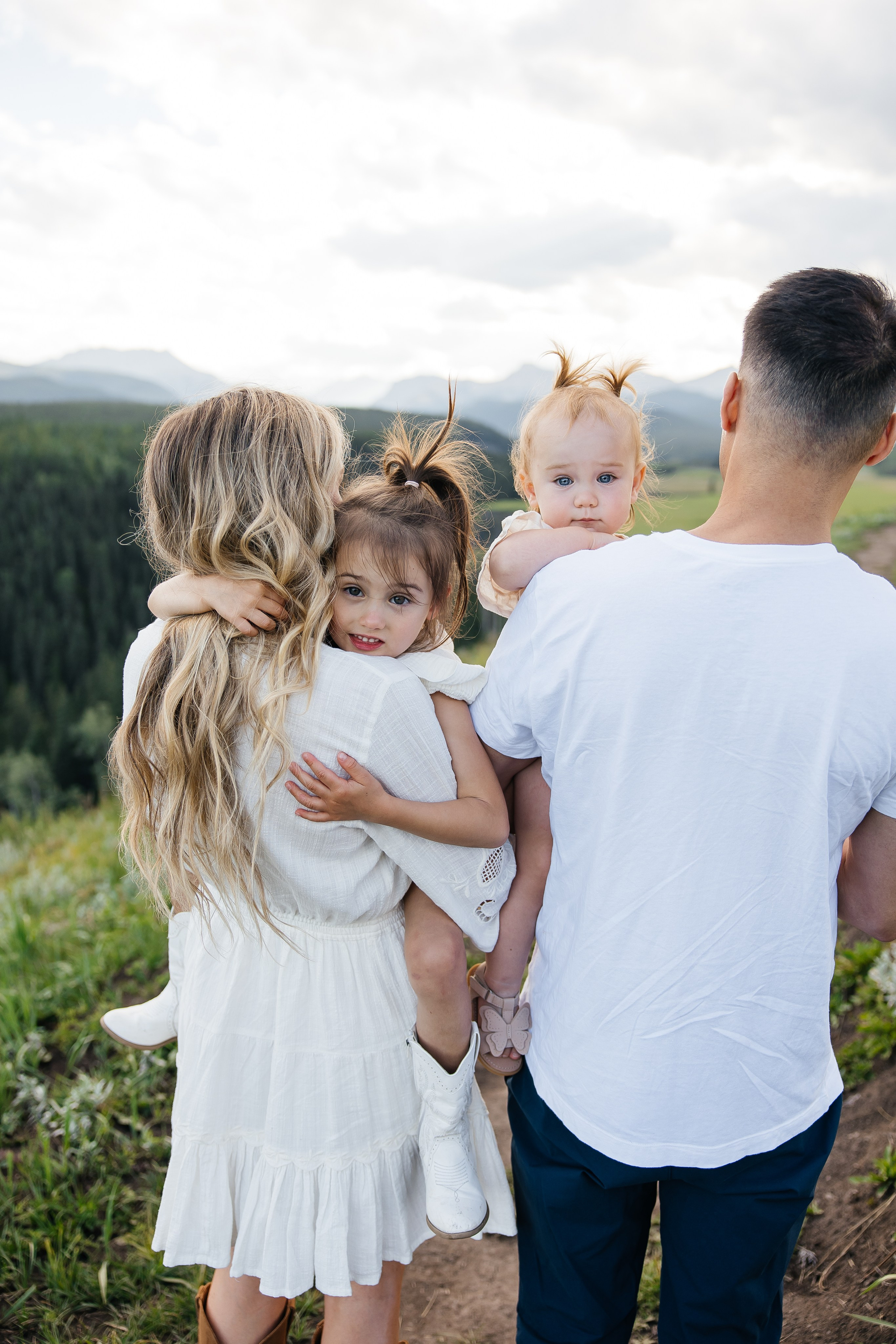 Family. Bighorh lookout