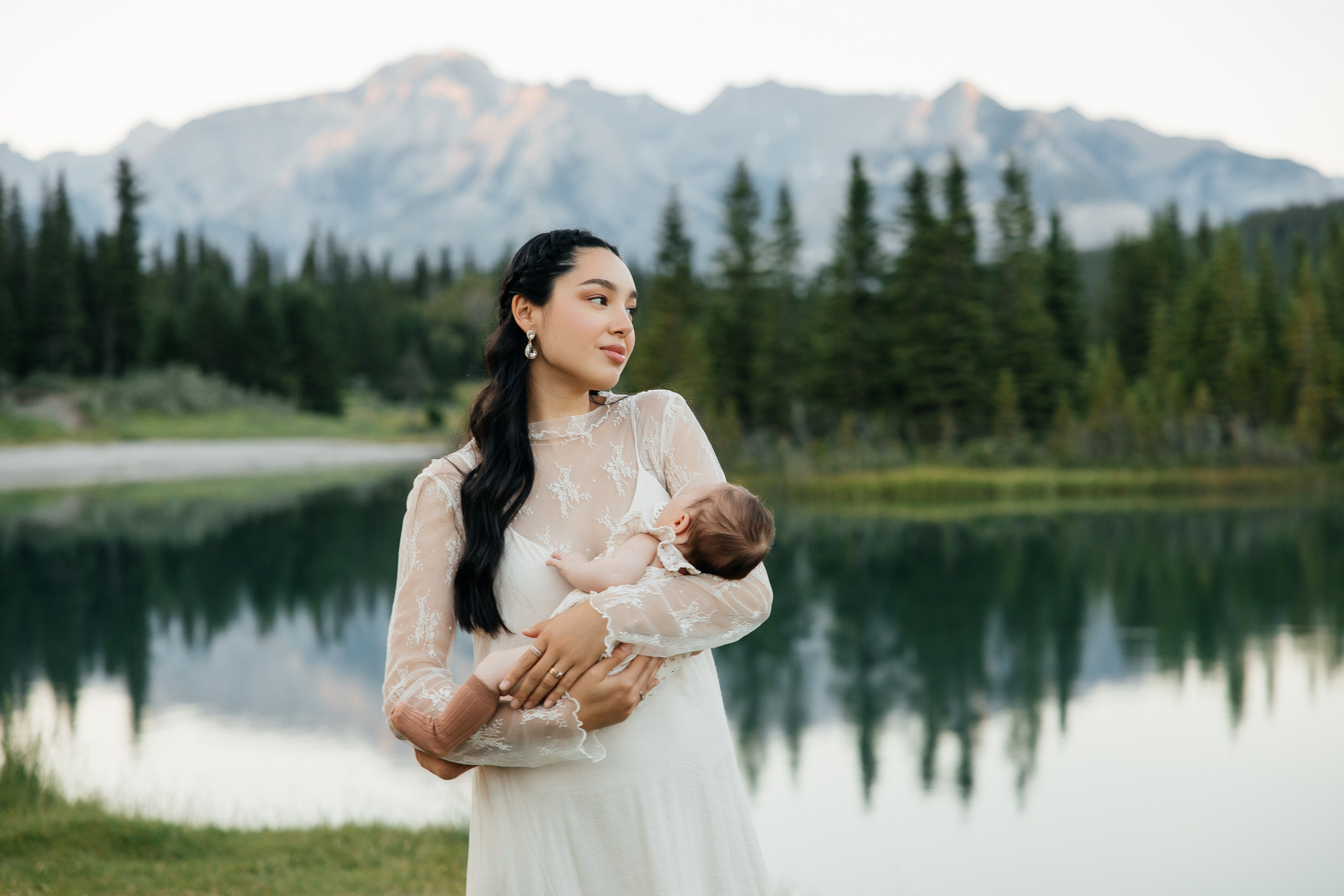 Top 7 Best Photoshoot Locations in Banff and Canmore for Families, Engagements, and Weddings
