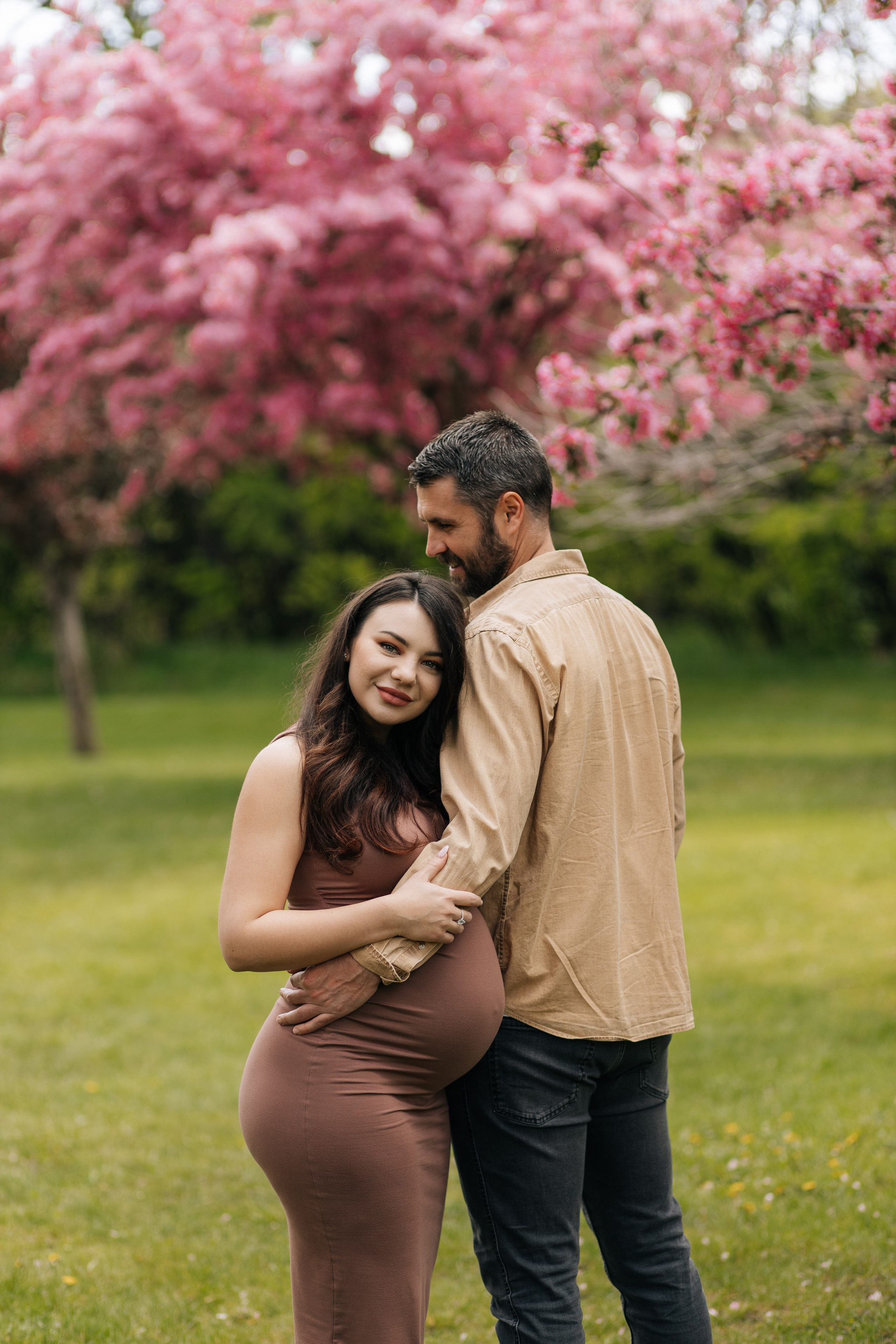 Maternity. Cherry blossom