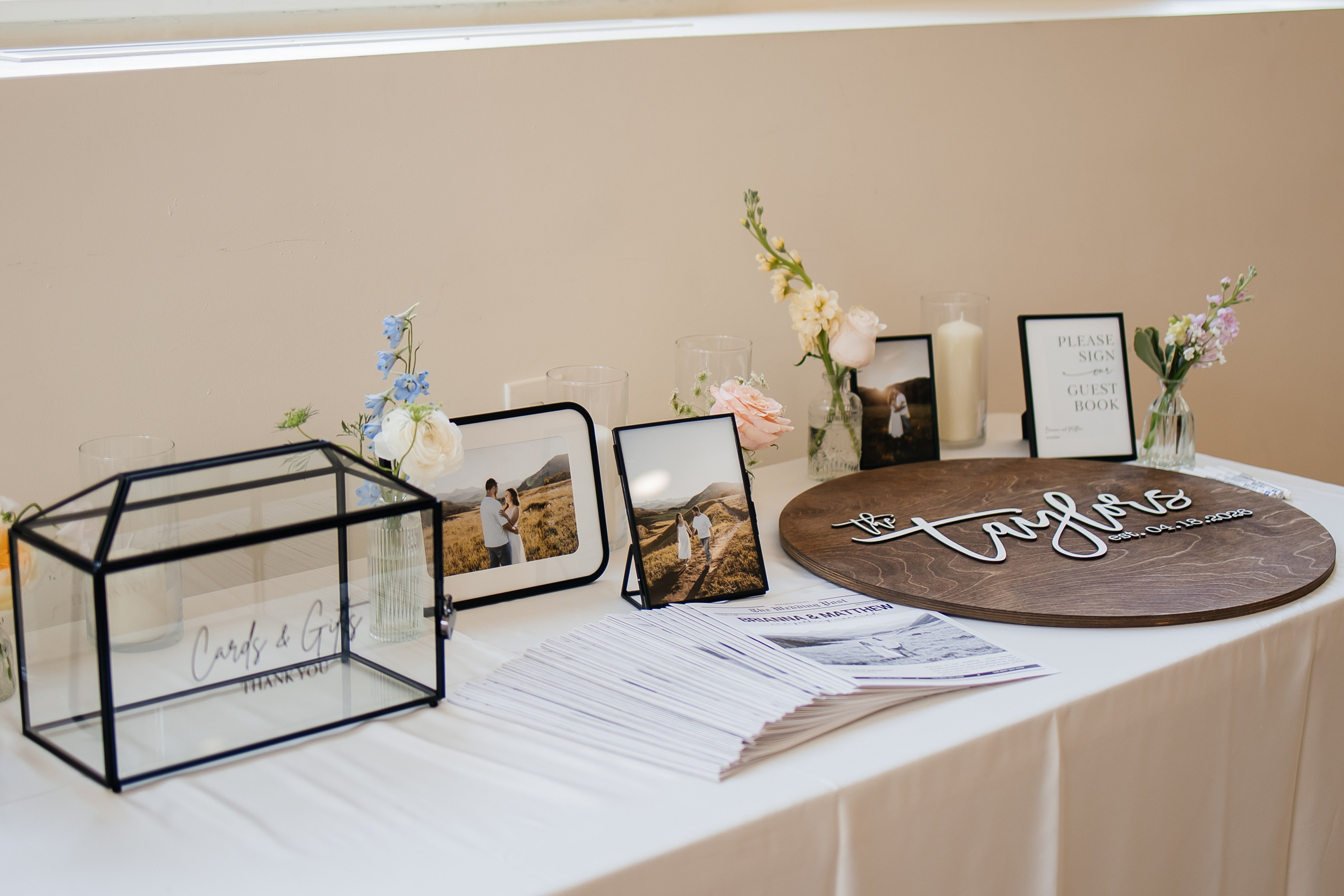 Bri&Matt. Affordable Photographer in Calgary — Tetiana Shuhai