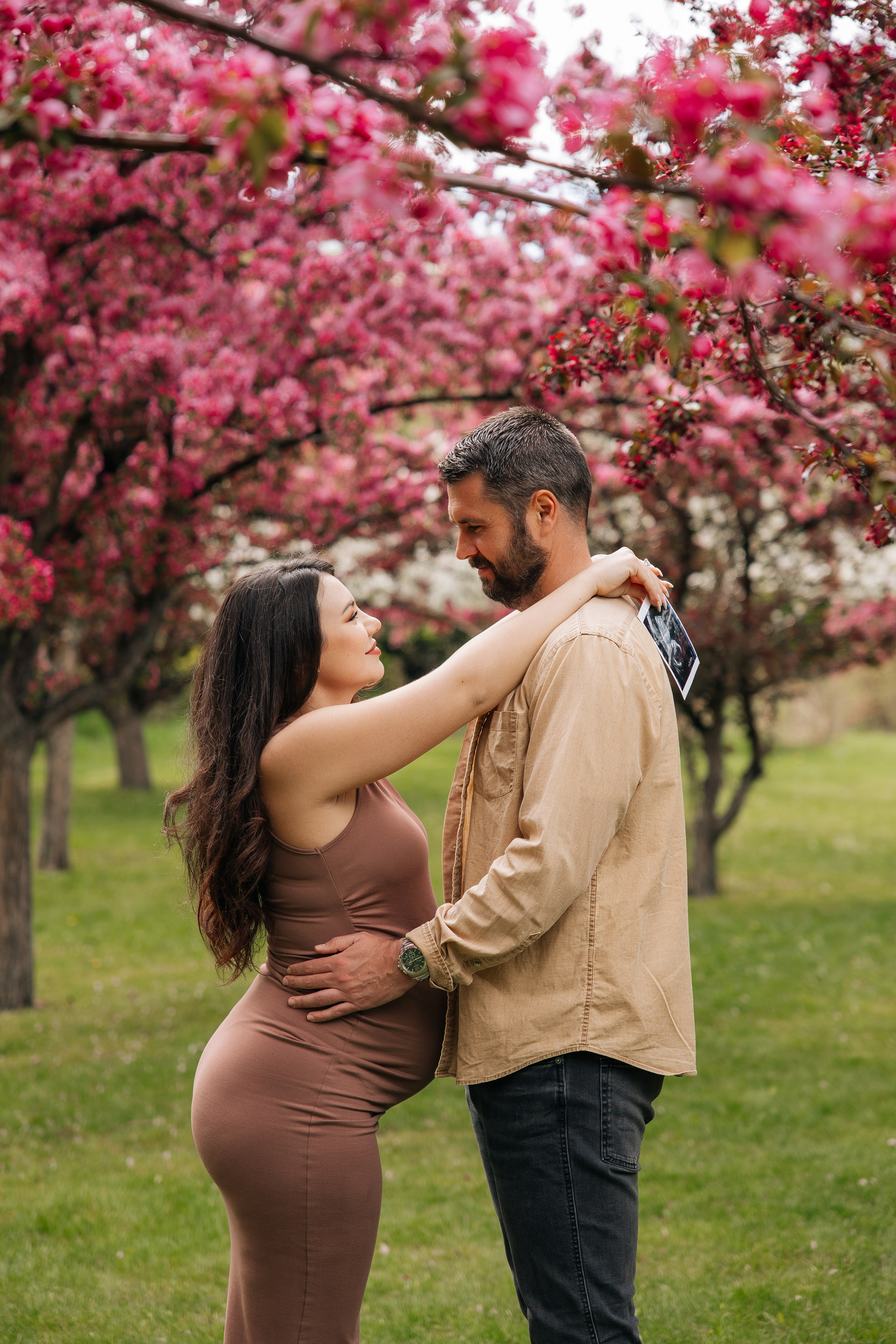 Maternity. Cherry blossom