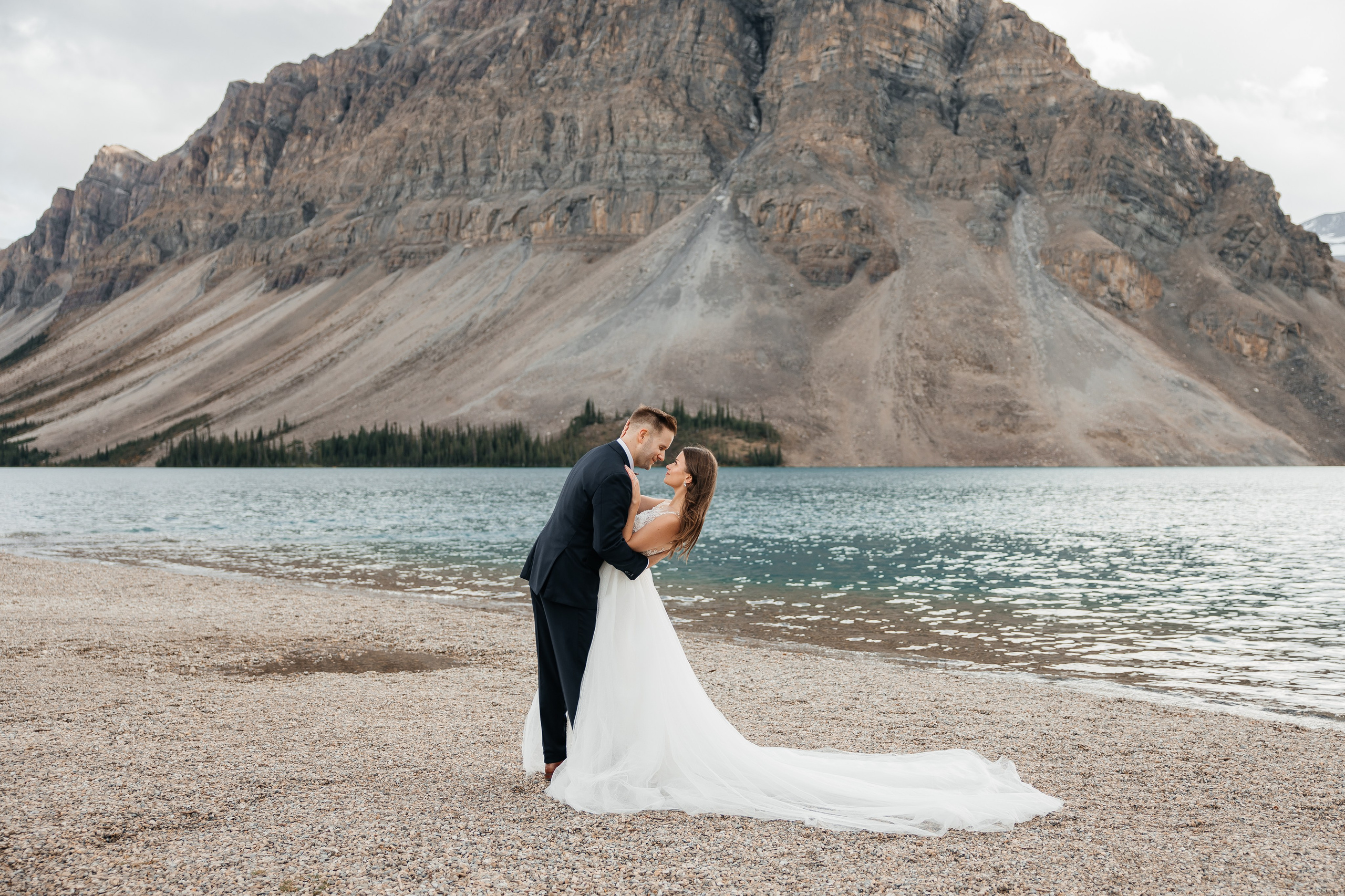 Top 7 Best Photoshoot Locations in Banff and Canmore for Families, Engagements, and Weddings