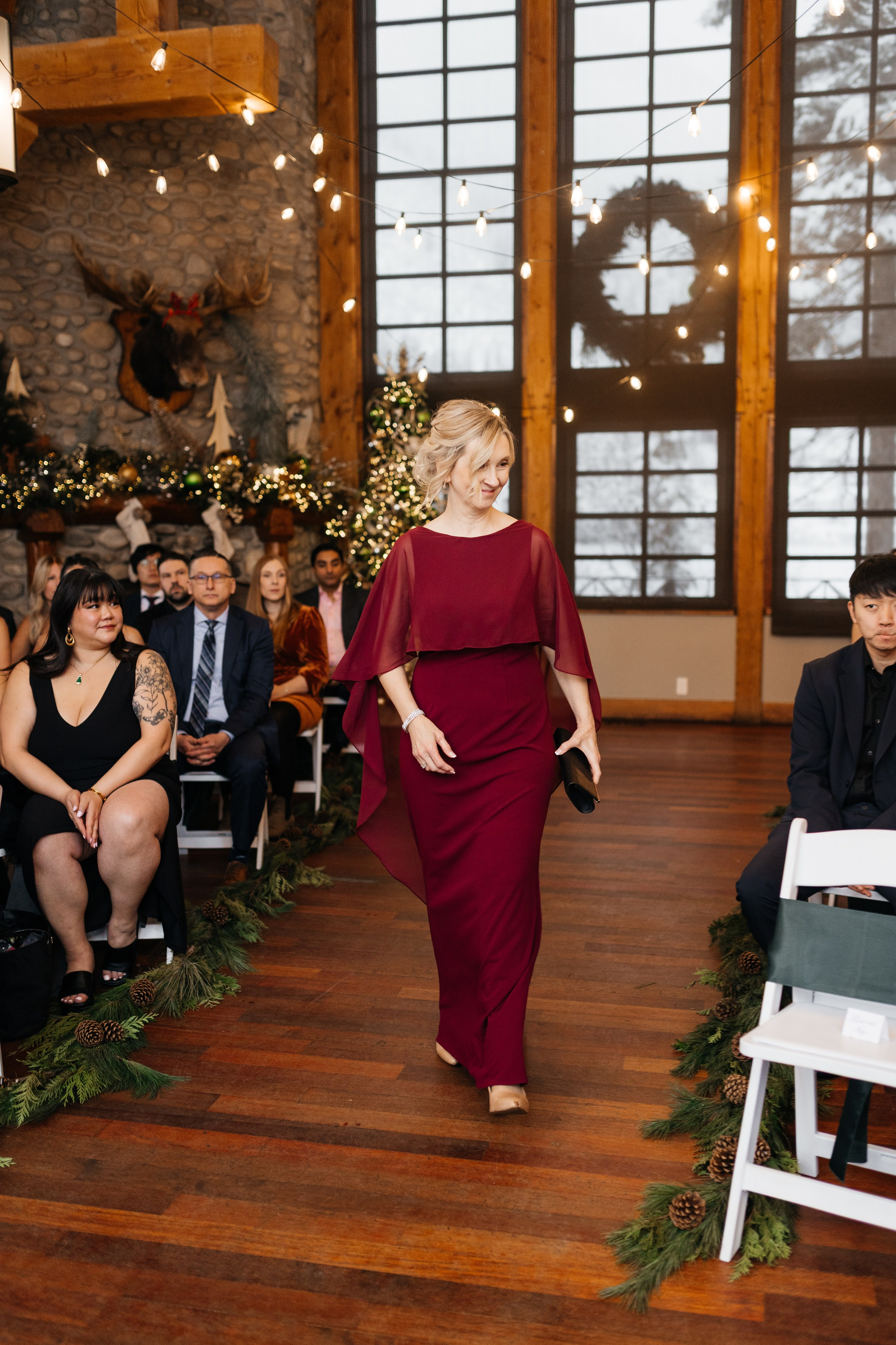 Winter wedding. Emerald lake lodge. Affordable Photographer in Calgary — Tetiana Shuhai