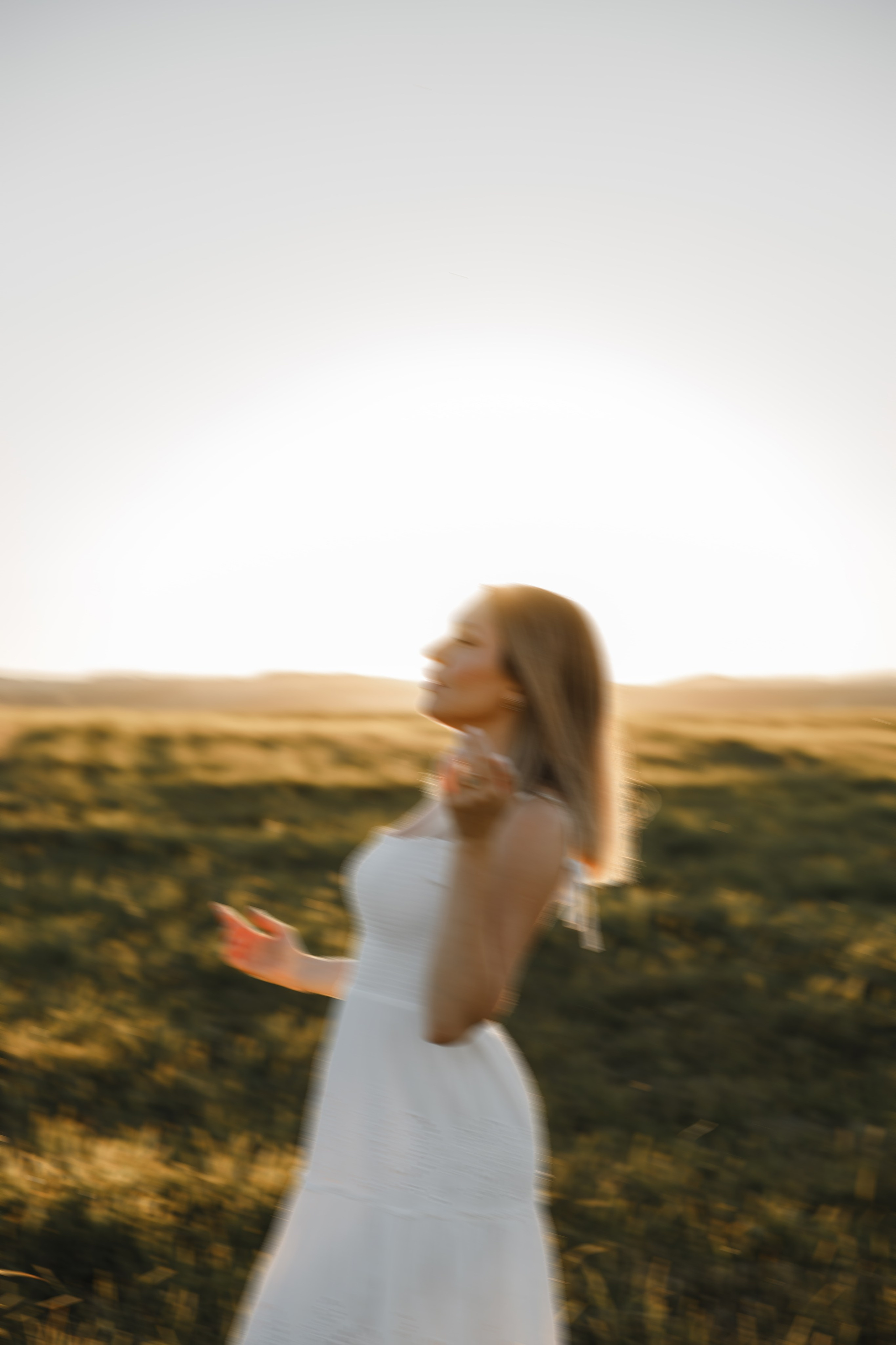 Maria. Sunset photoshoot with hourse