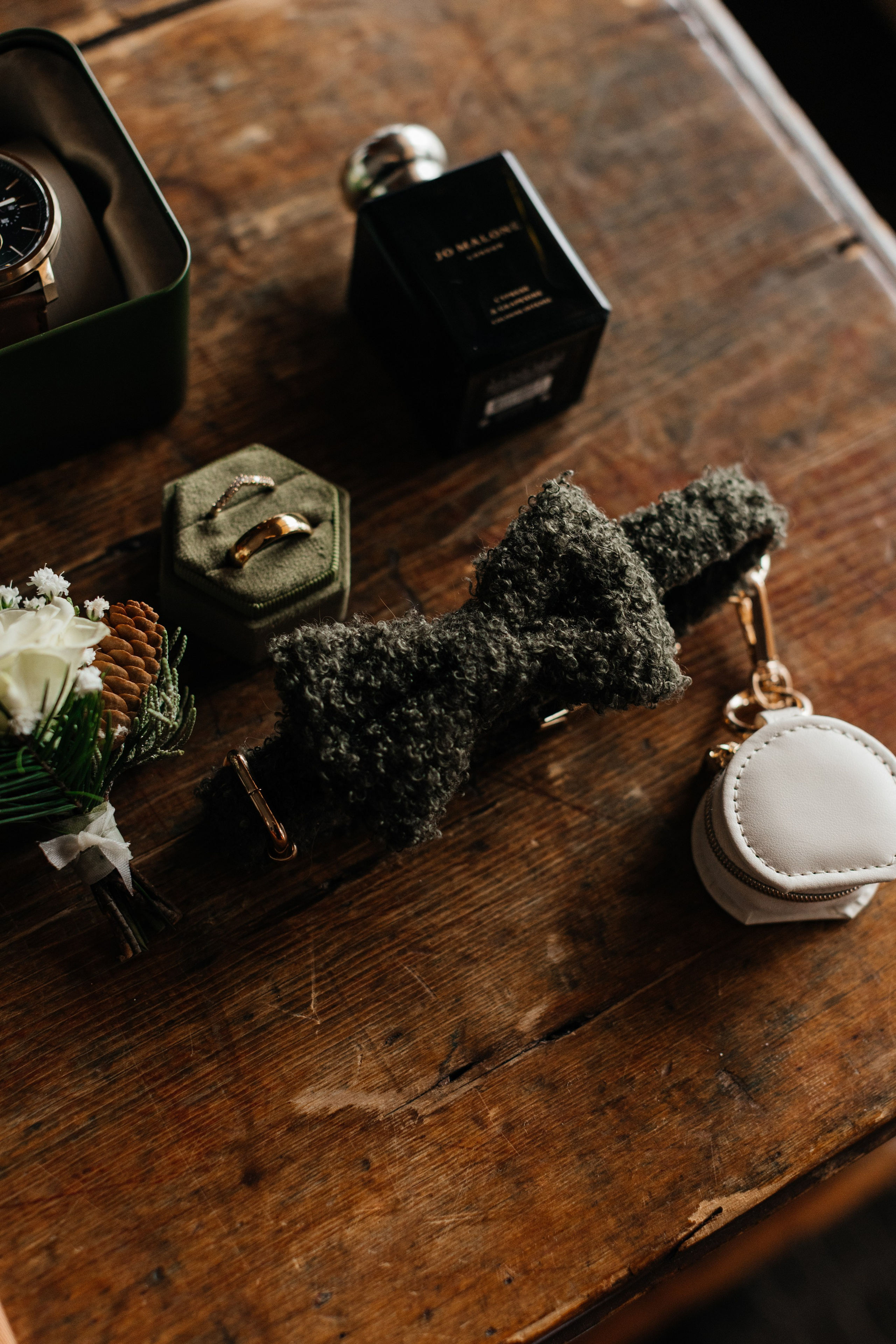 Winter wedding. Emerald lake lodge. Affordable Photographer in Calgary — Tetiana Shuhai