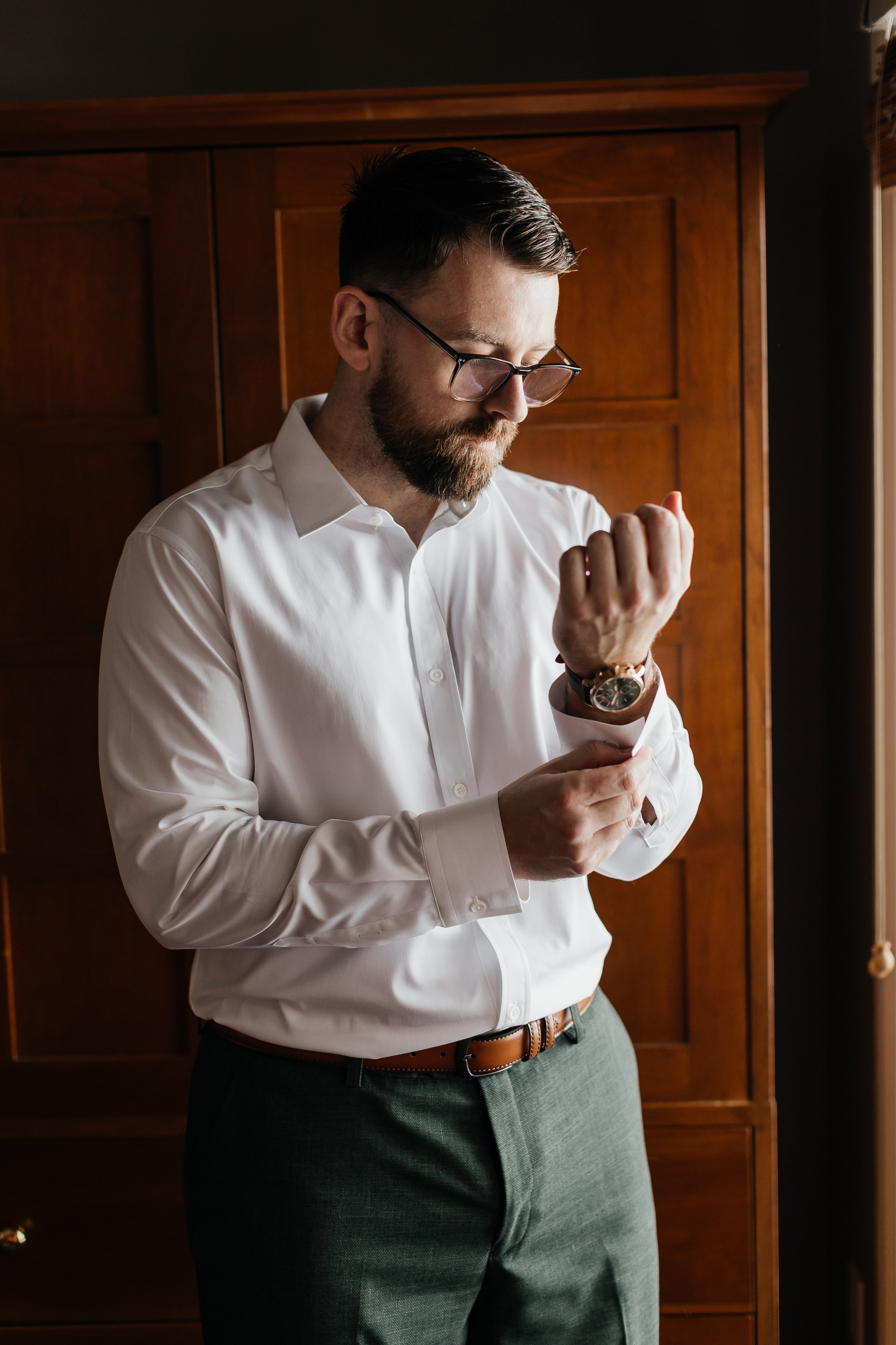 Winter wedding. Emerald lake lodge. Affordable Photographer in Calgary — Tetiana Shuhai