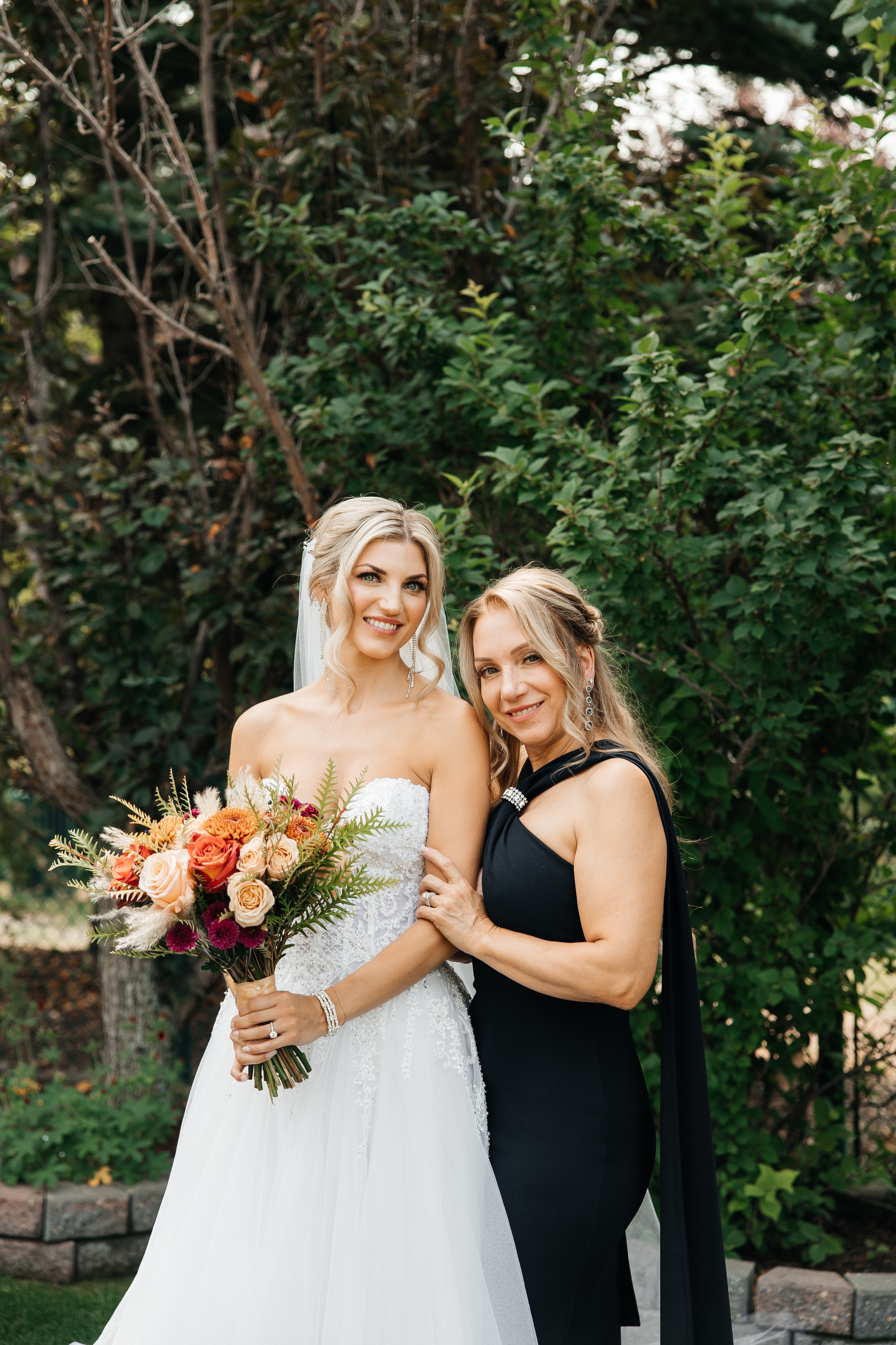 Lana&Quinn full gallery