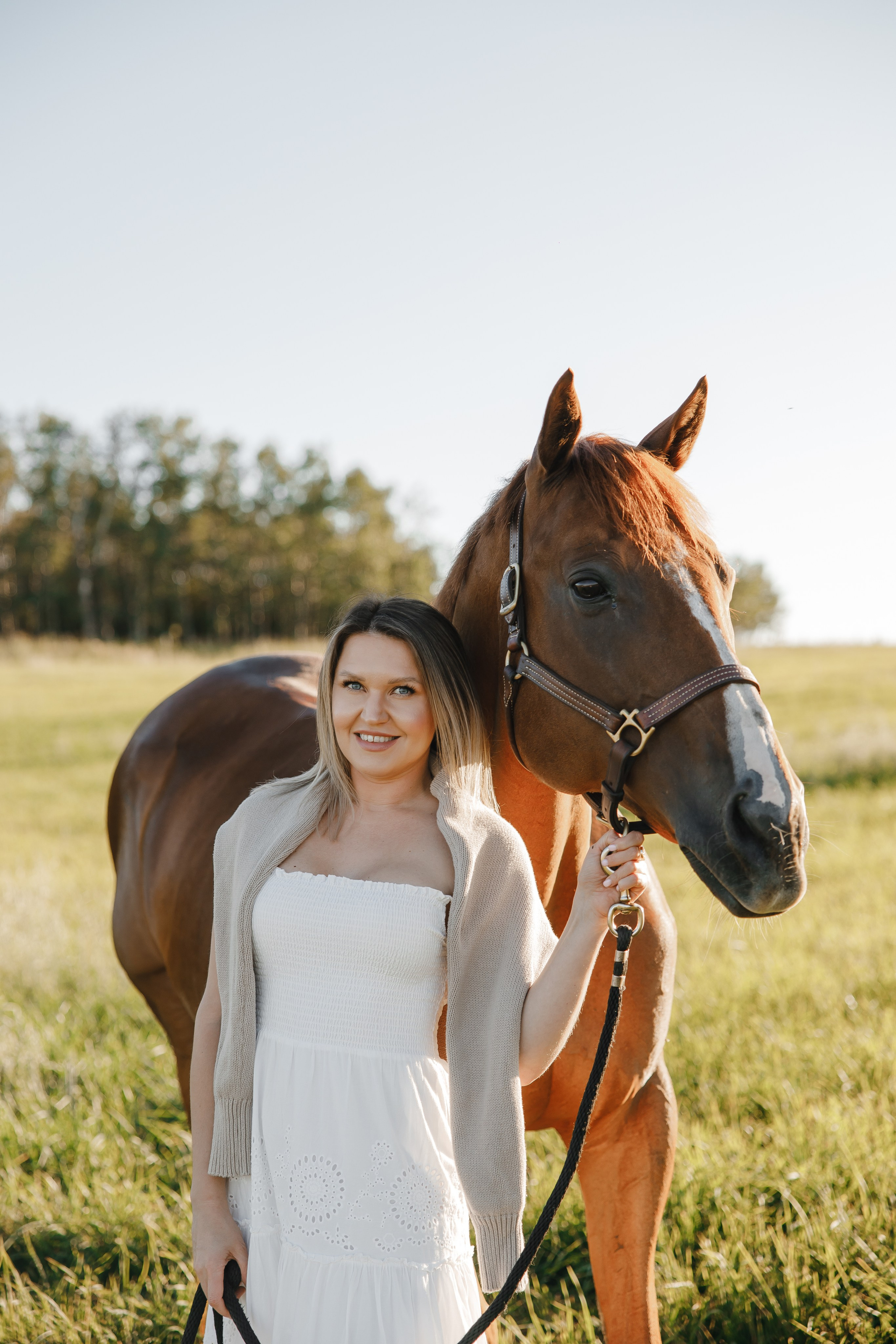 Maria. Sunset photoshoot with hourse