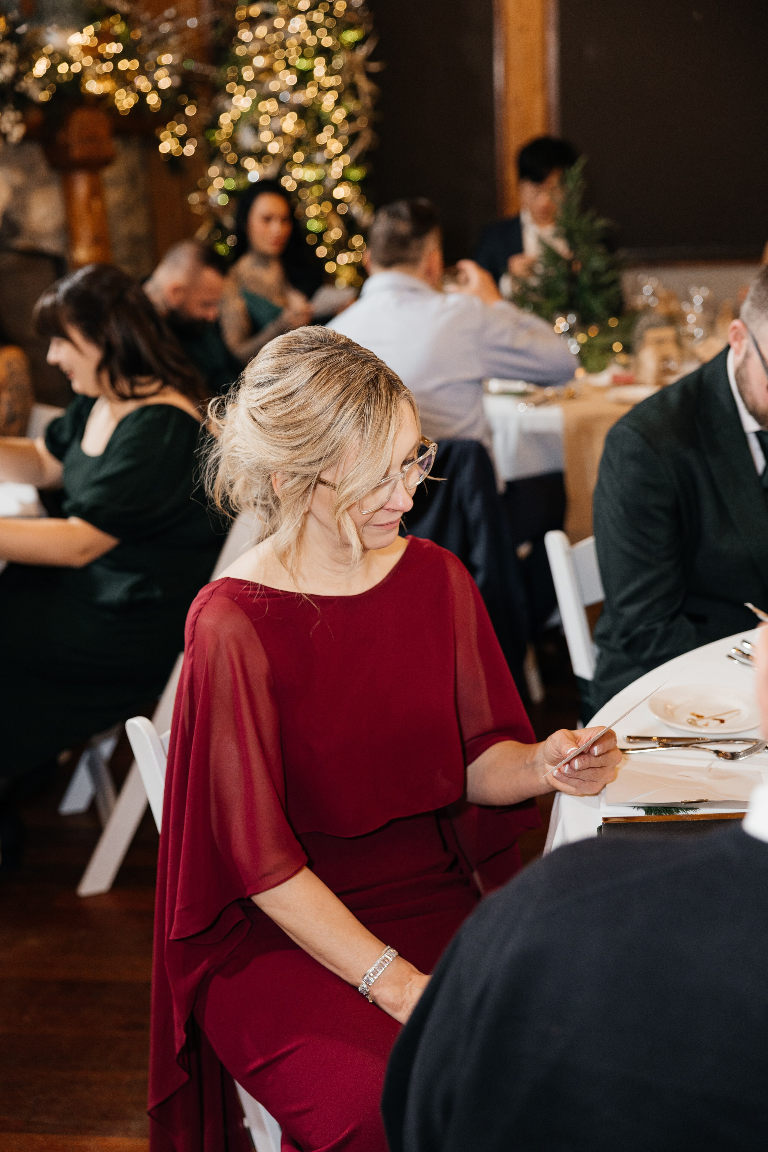 Winter wedding. Emerald lake lodge. Affordable Photographer in Calgary — Tetiana Shuhai