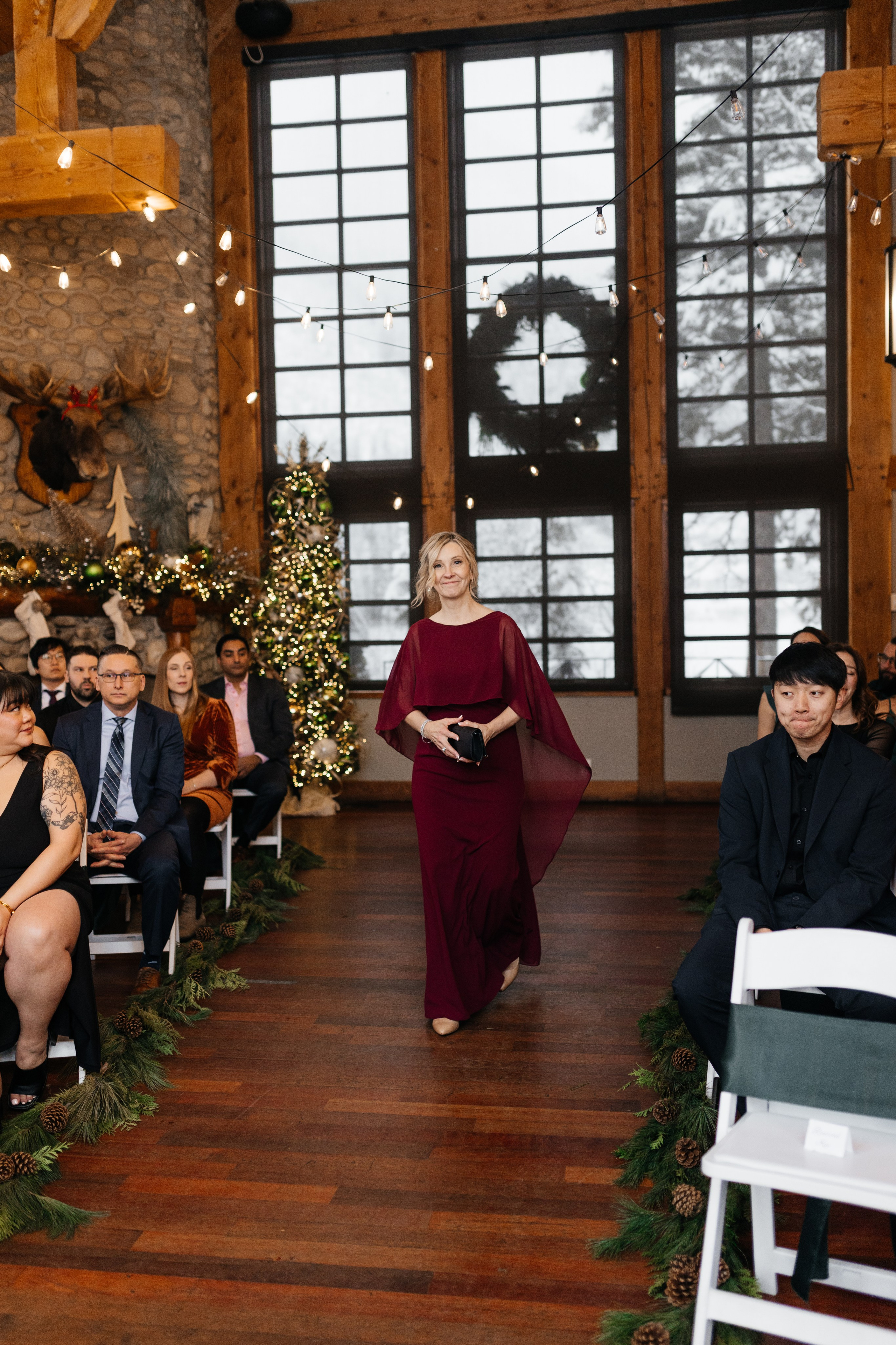 Winter wedding. Emerald lake lodge. Affordable Photographer in Calgary — Tetiana Shuhai