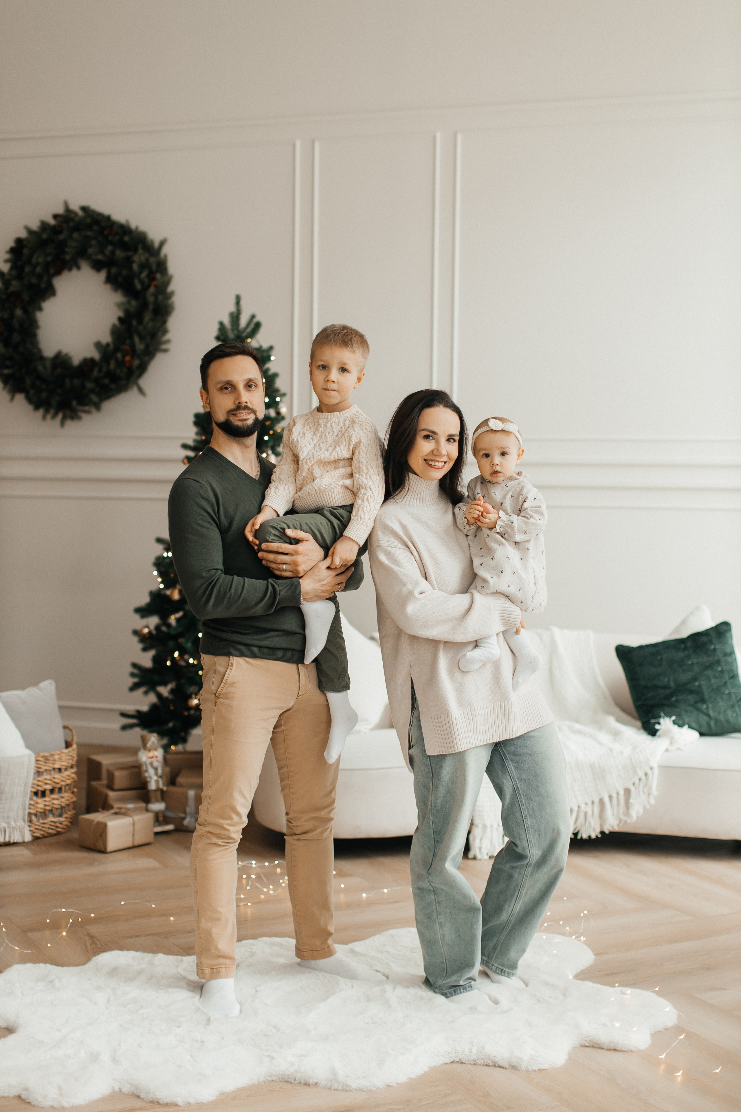 Family.Christmas photoshoot