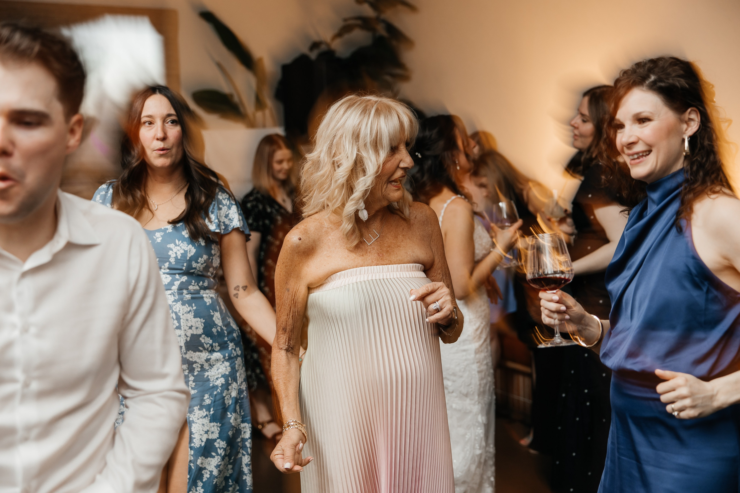 Bri&Matt. Affordable Photographer in Calgary — Tetiana Shuhai