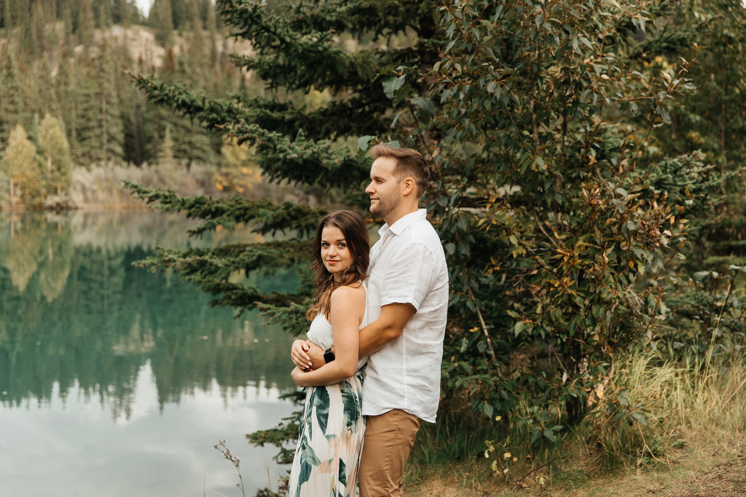 Top 7 Best Photoshoot Locations in Banff and Canmore for Families, Engagements, and Weddings