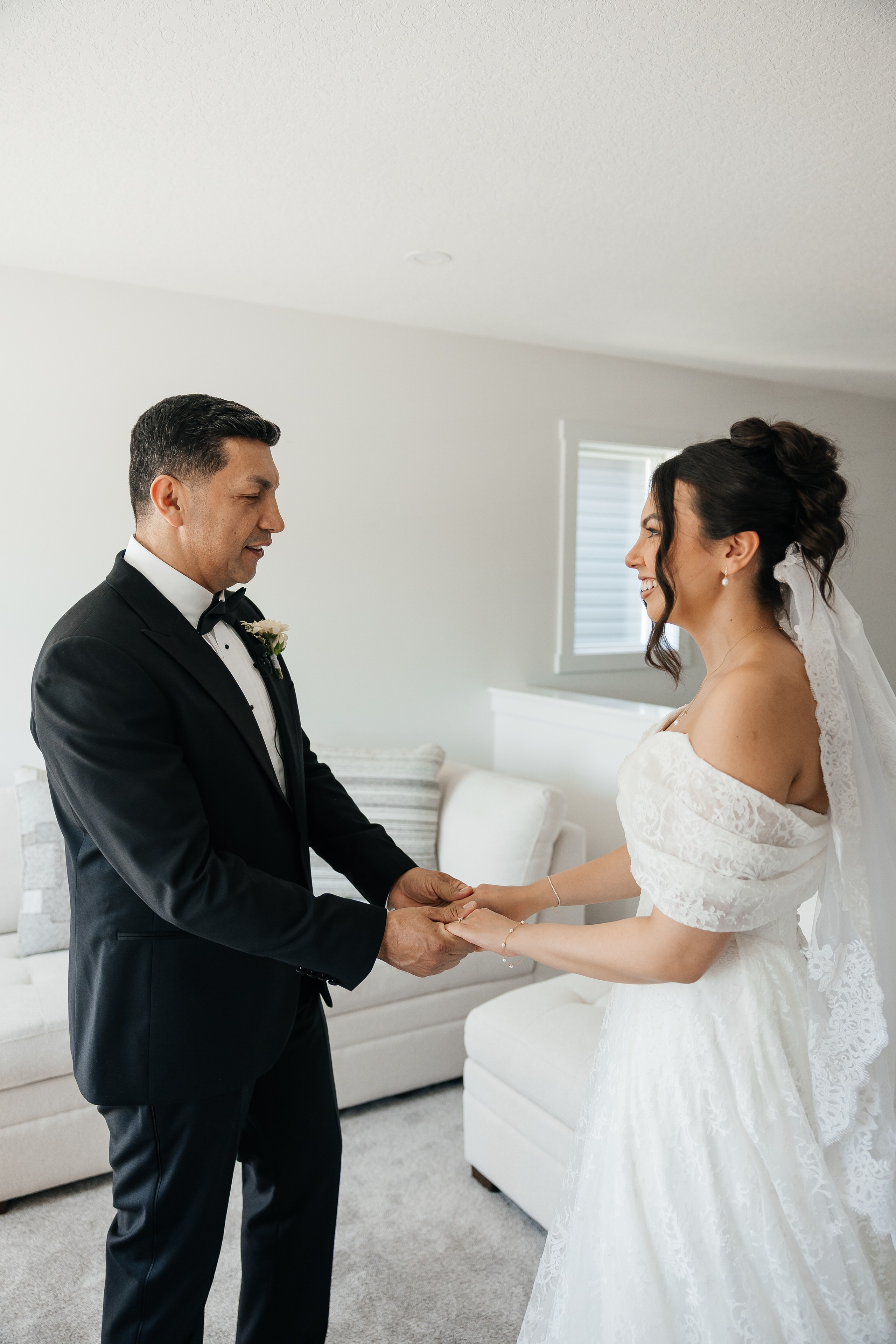 Laura&Roberto. Affordable Photographer in Calgary — Tetiana Shuhai