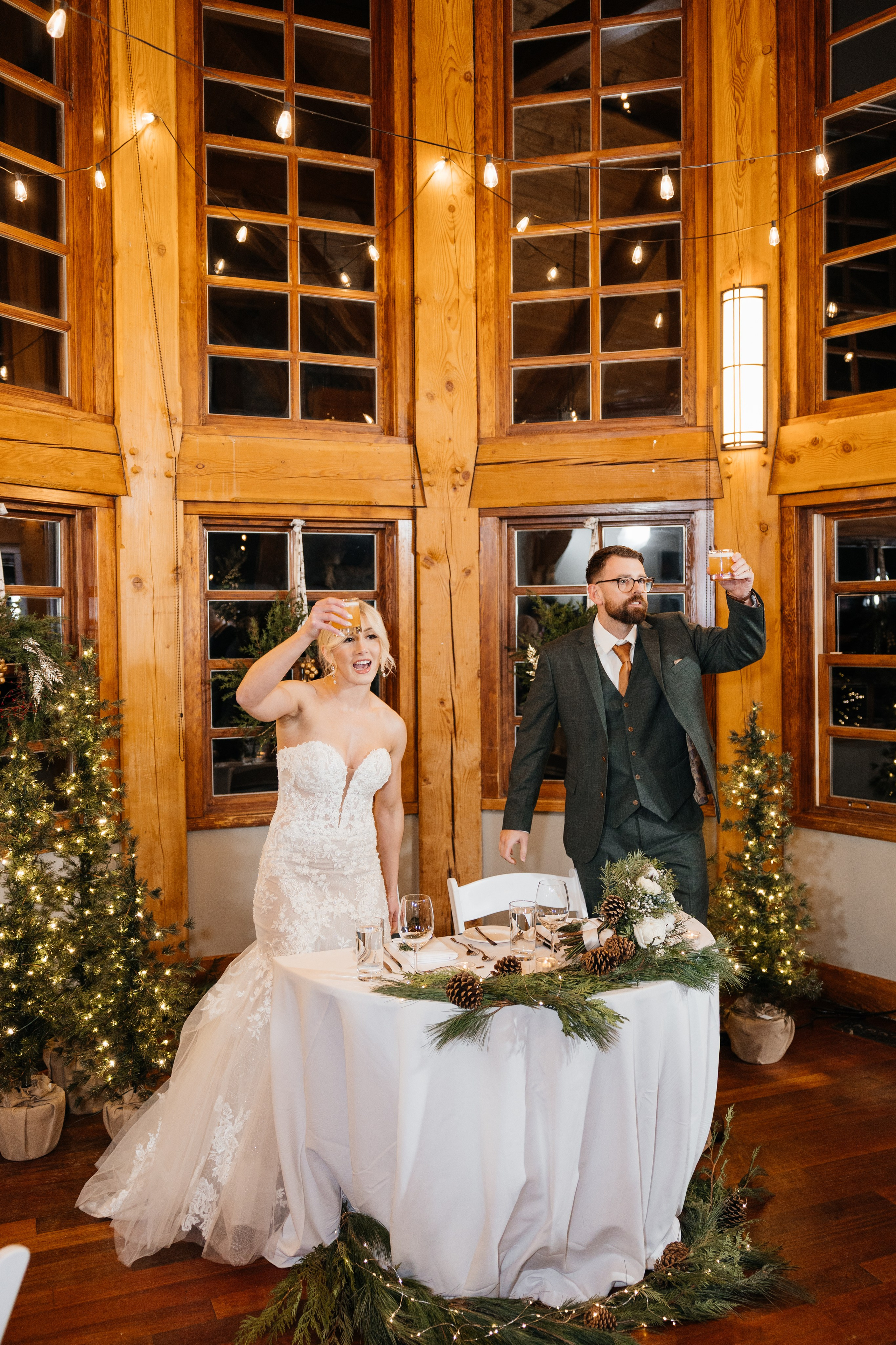 Winter wedding. Emerald lake lodge. Affordable Photographer in Calgary — Tetiana Shuhai