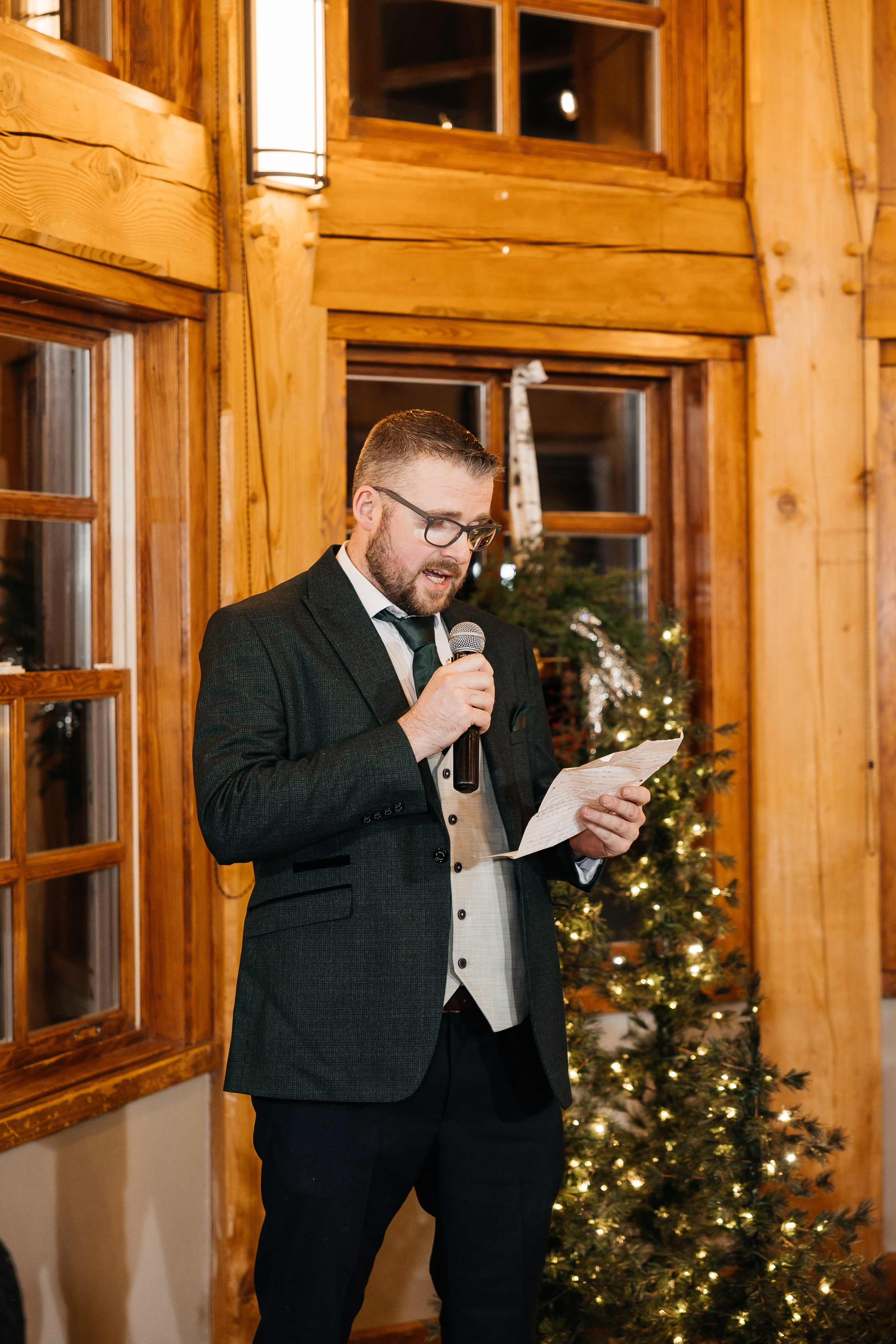 Winter wedding. Emerald lake lodge. Affordable Photographer in Calgary — Tetiana Shuhai
