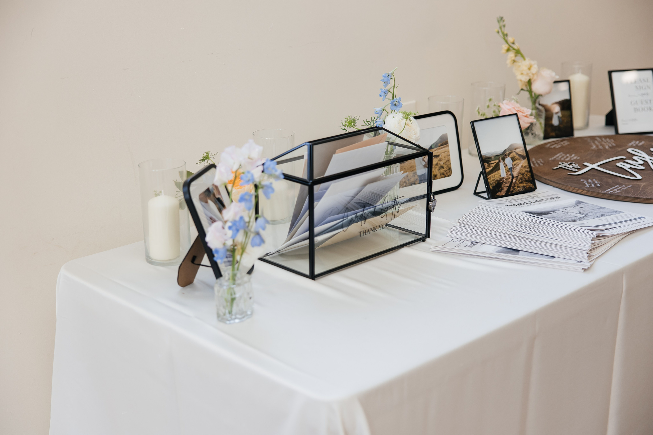 Bri&Matt. Affordable Photographer in Calgary — Tetiana Shuhai