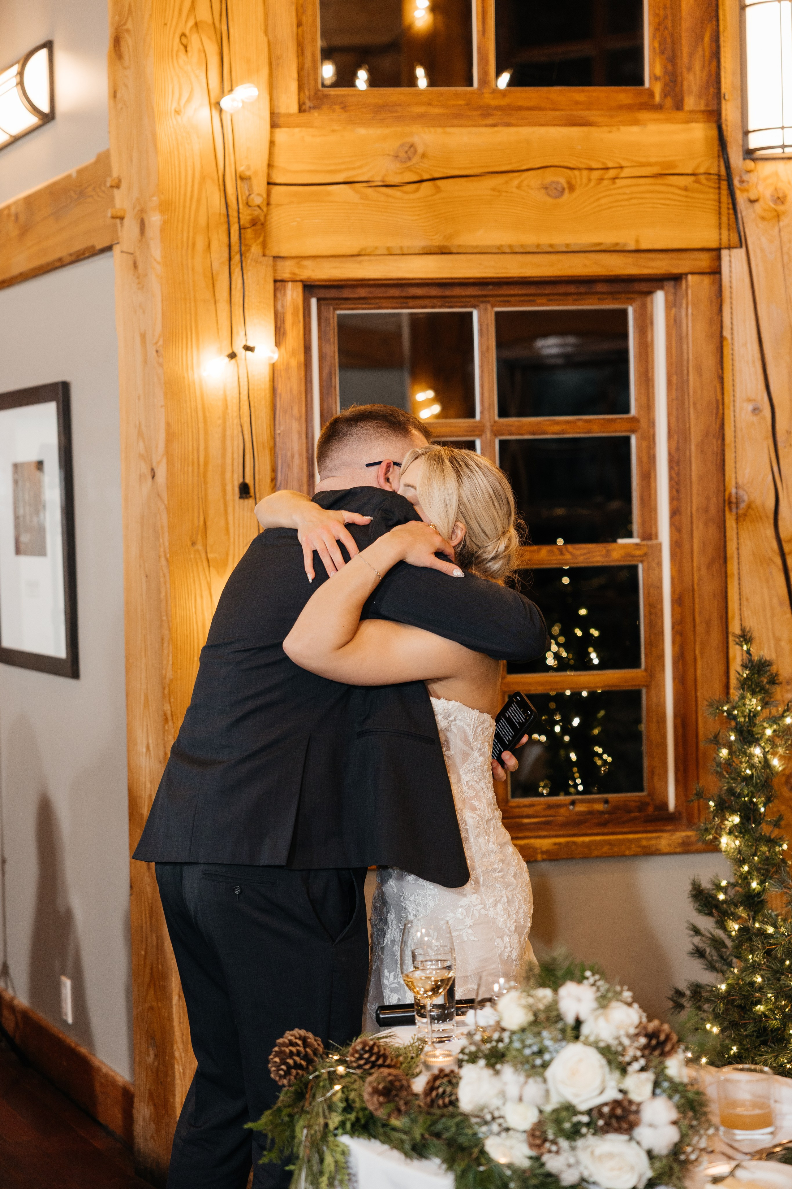 Winter wedding. Emerald lake lodge. Affordable Photographer in Calgary — Tetiana Shuhai