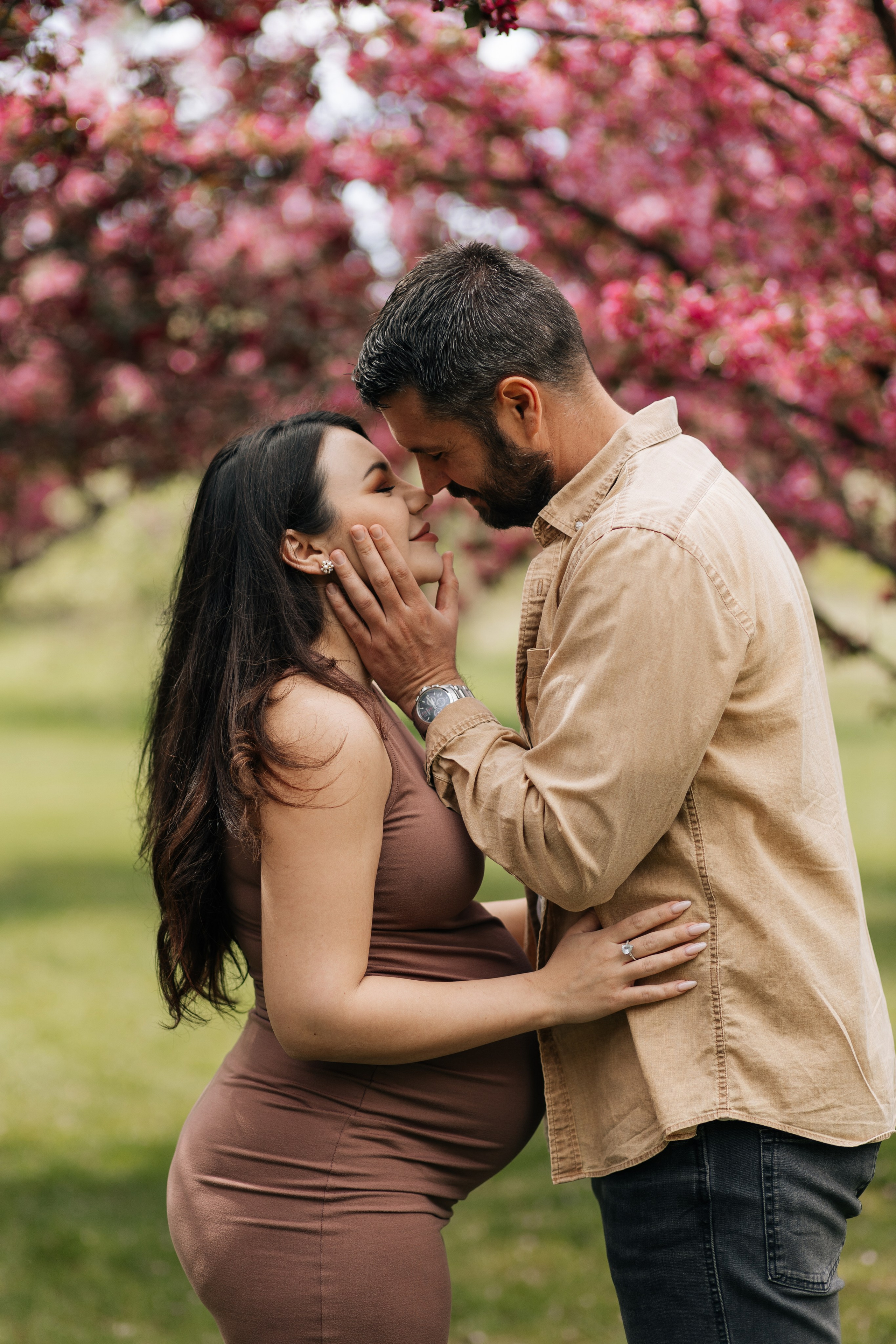 Maternity. Cherry blossom